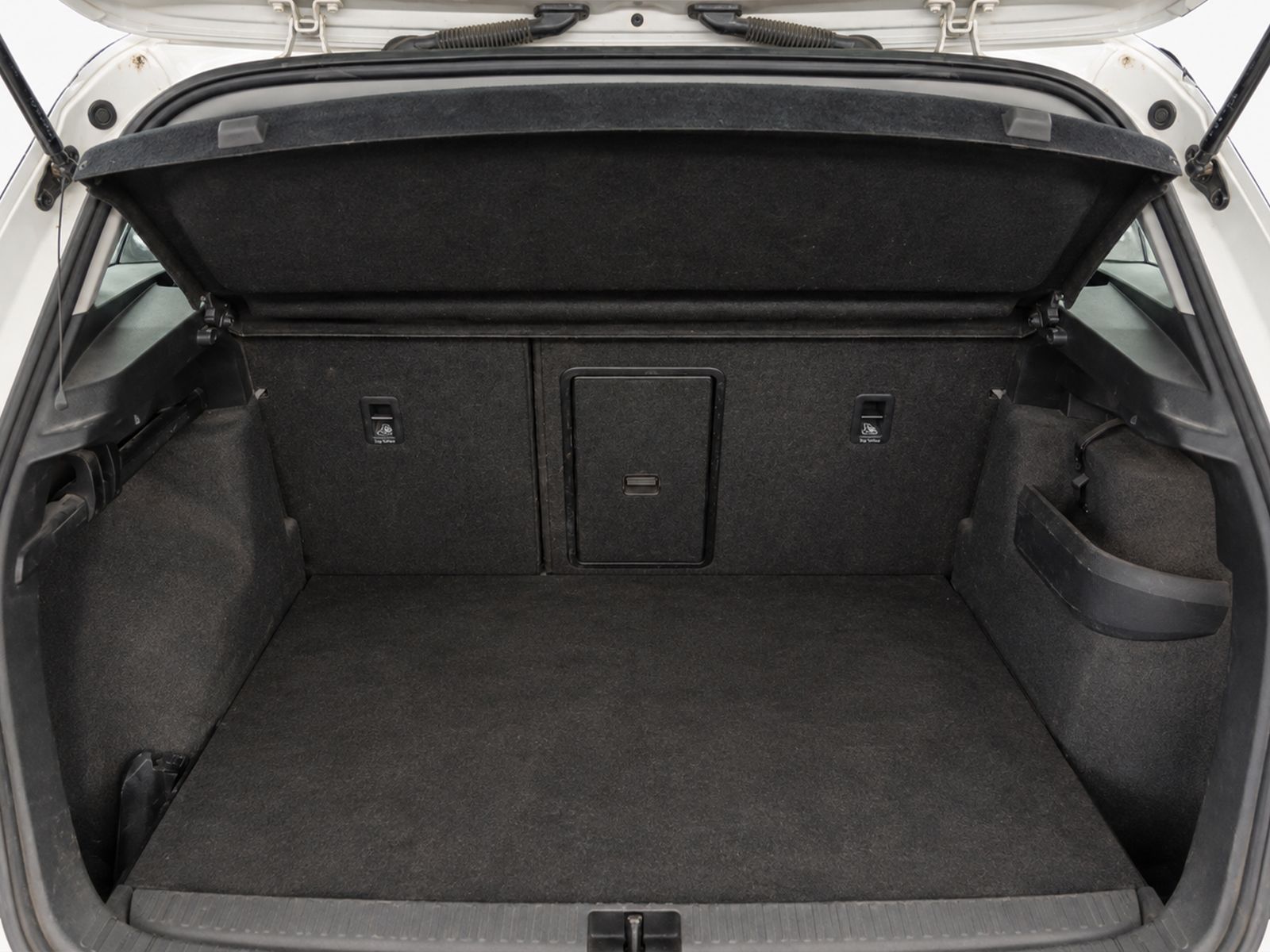 Škoda Karoq 2.0 TDI Ambition 4x4 DSG - foto 14