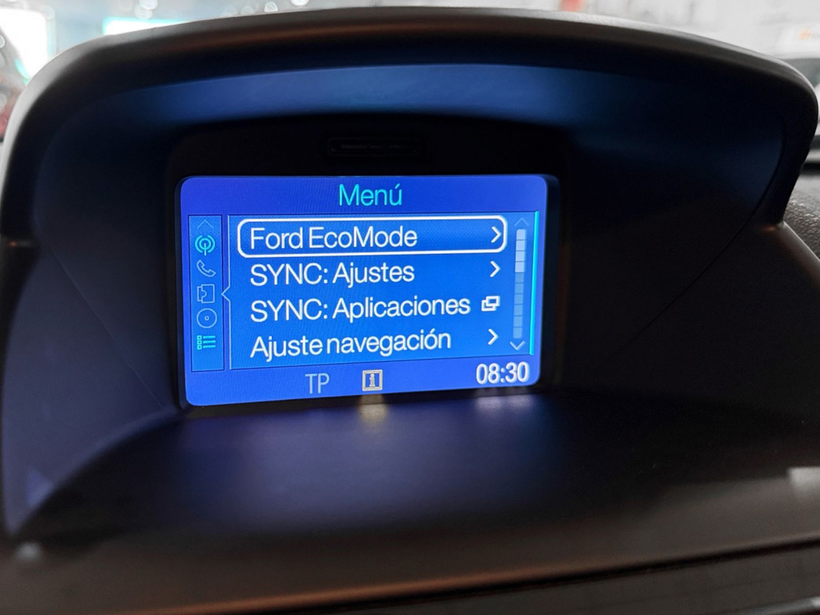 Ford Fiesta 1.0 EcoBoost Trend - foto 17