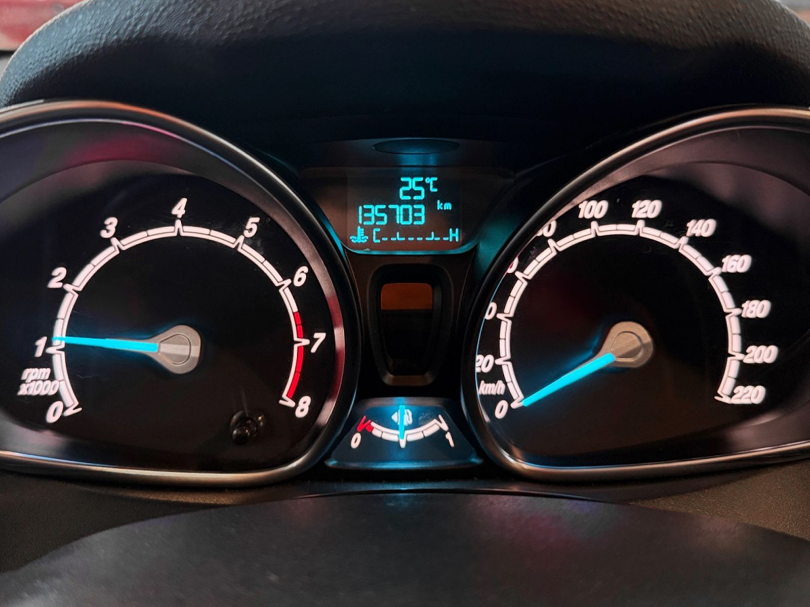 Ford Fiesta 1.0 EcoBoost Trend - foto 16