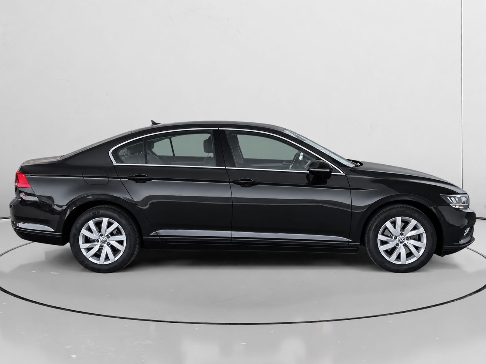 Volkswagen Passat Executive 1.5 TSI - foto 2