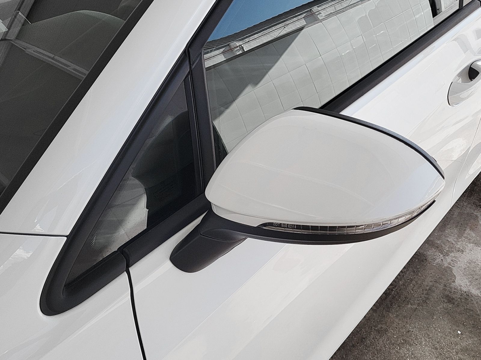 Volkswagen Golf 2.0 TDI - foto 22