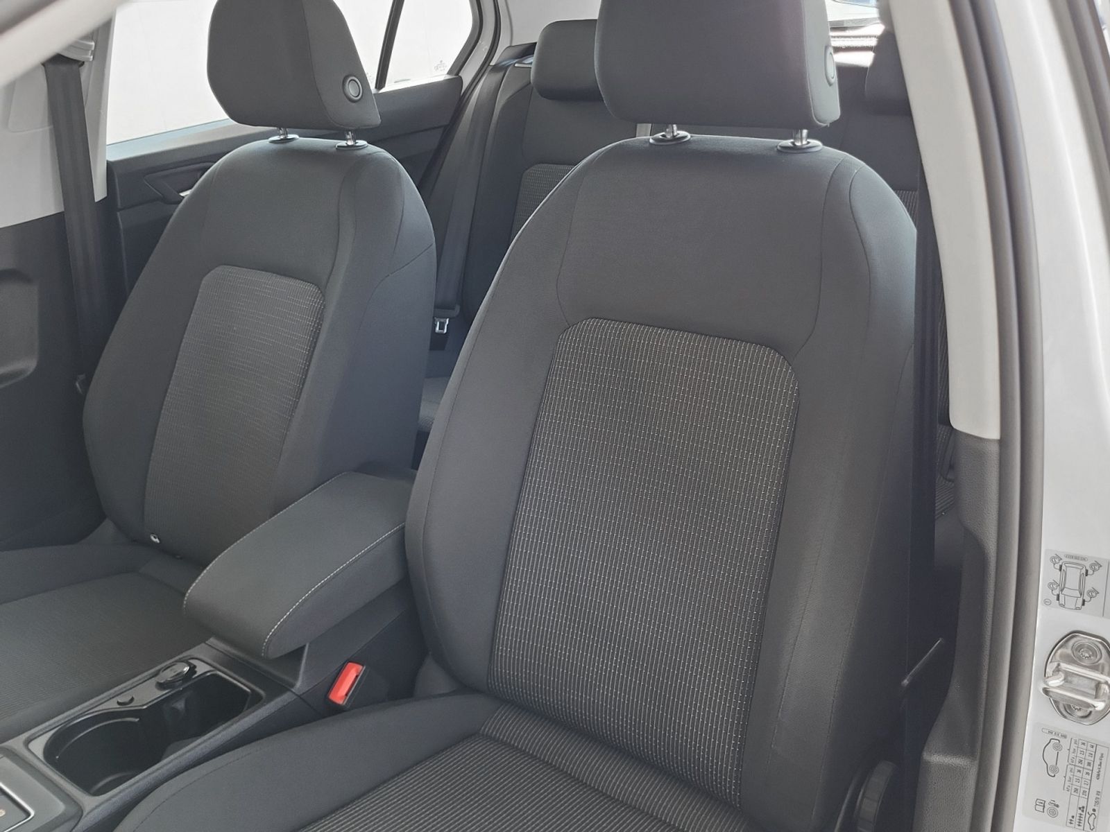 Volkswagen Golf 2.0 TDI - foto 21