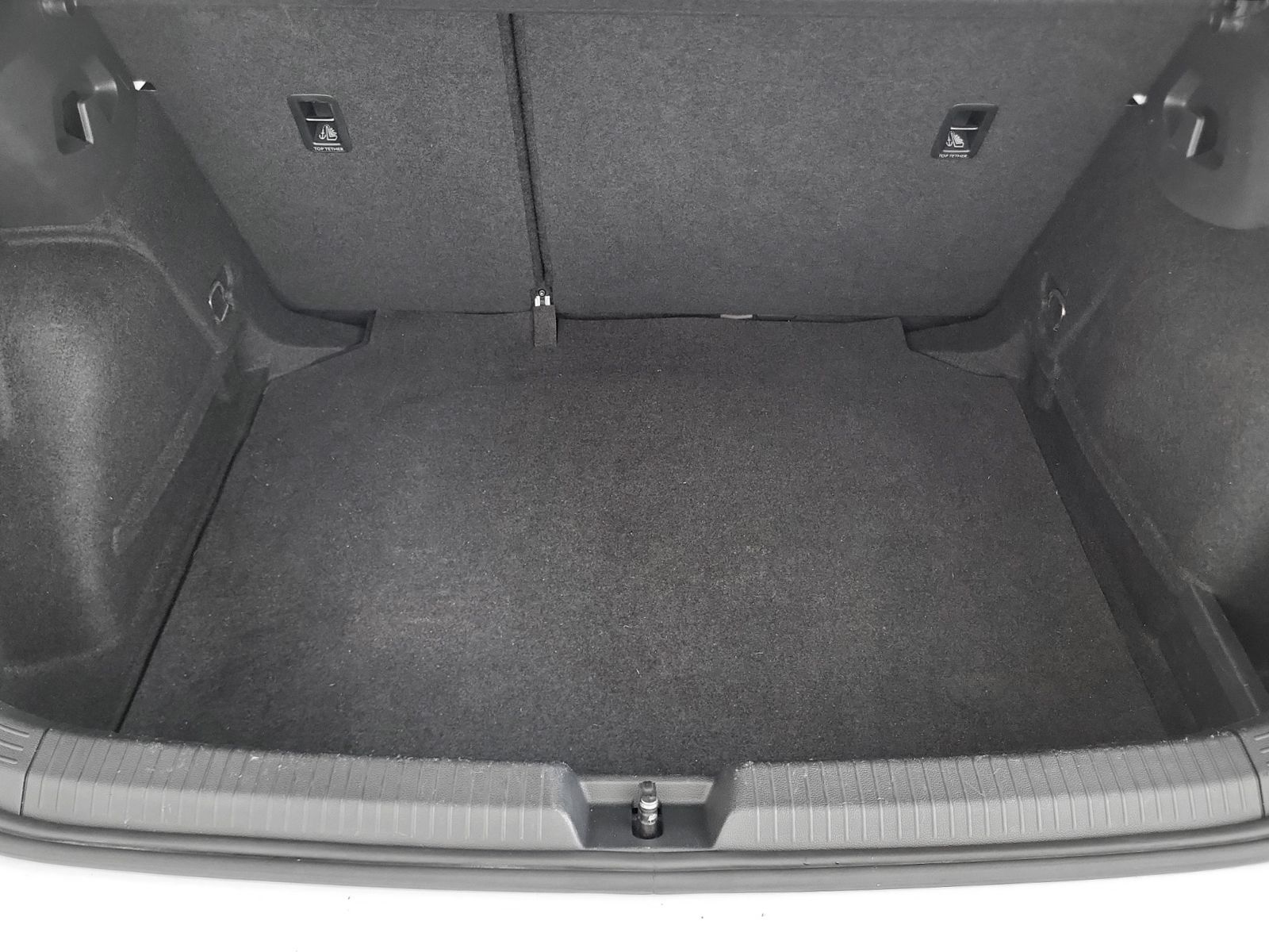 Volkswagen Golf 2.0 TDI - foto 13