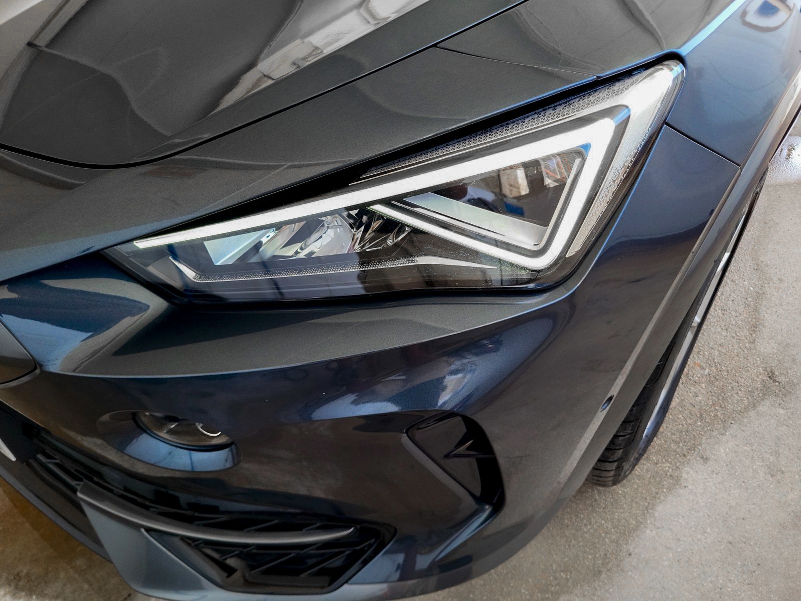 Cupra Formentor 1.5 TSI DSG - foto 25