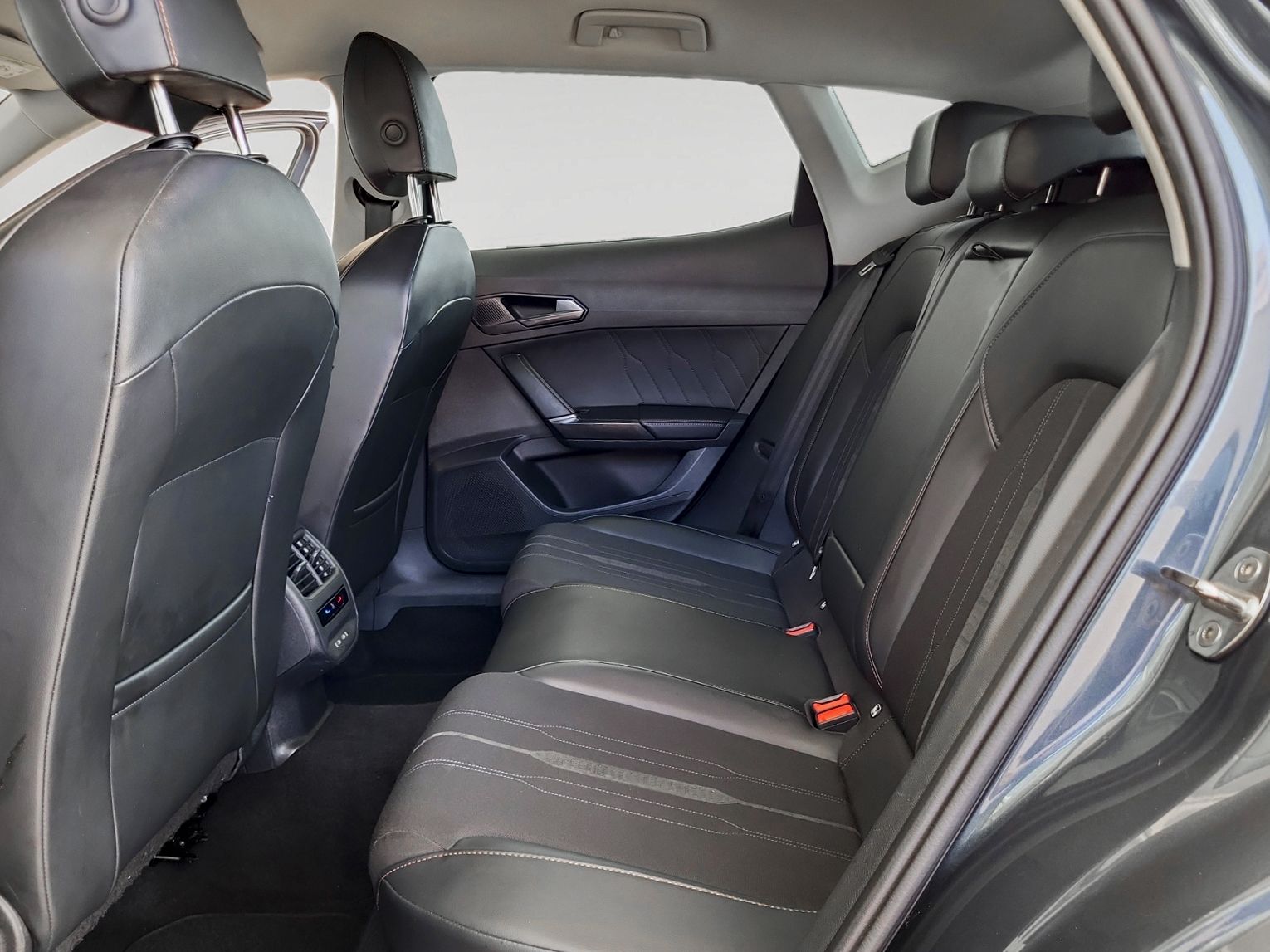 Cupra Formentor 1.5 TSI DSG - foto 12