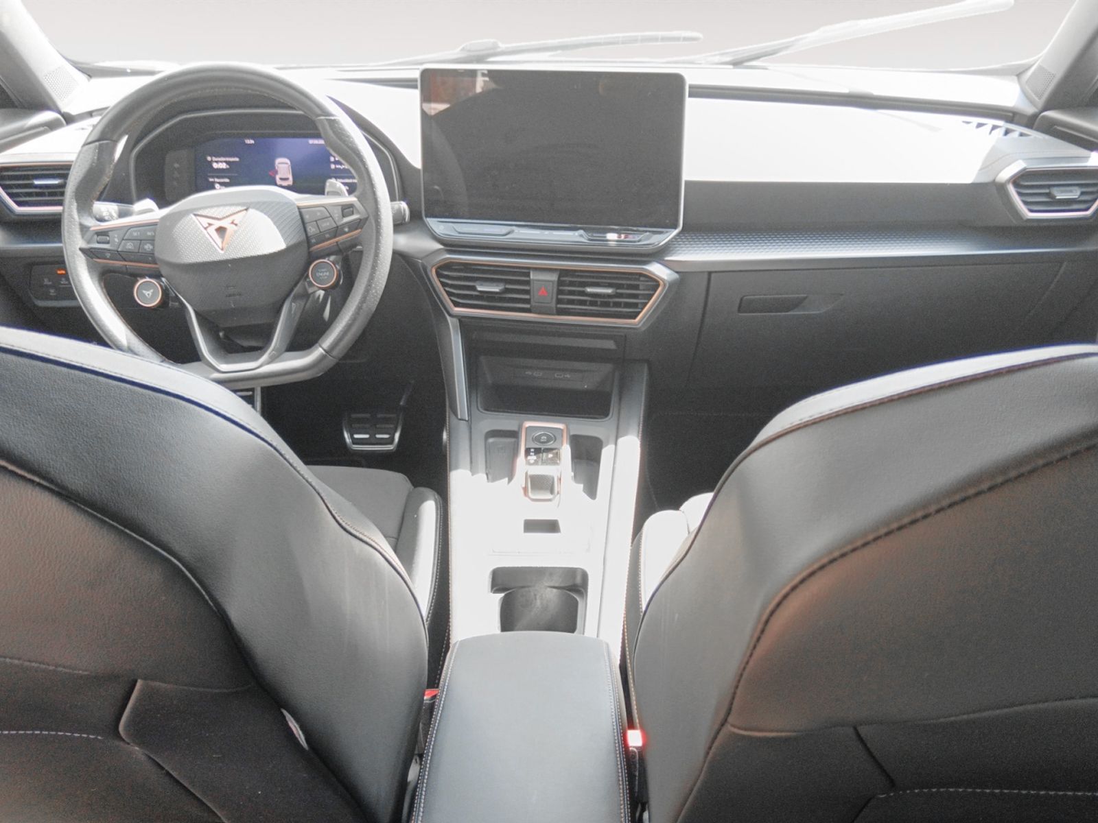 Cupra Formentor 1.5 TSI e-Hybrid DSG - foto 8