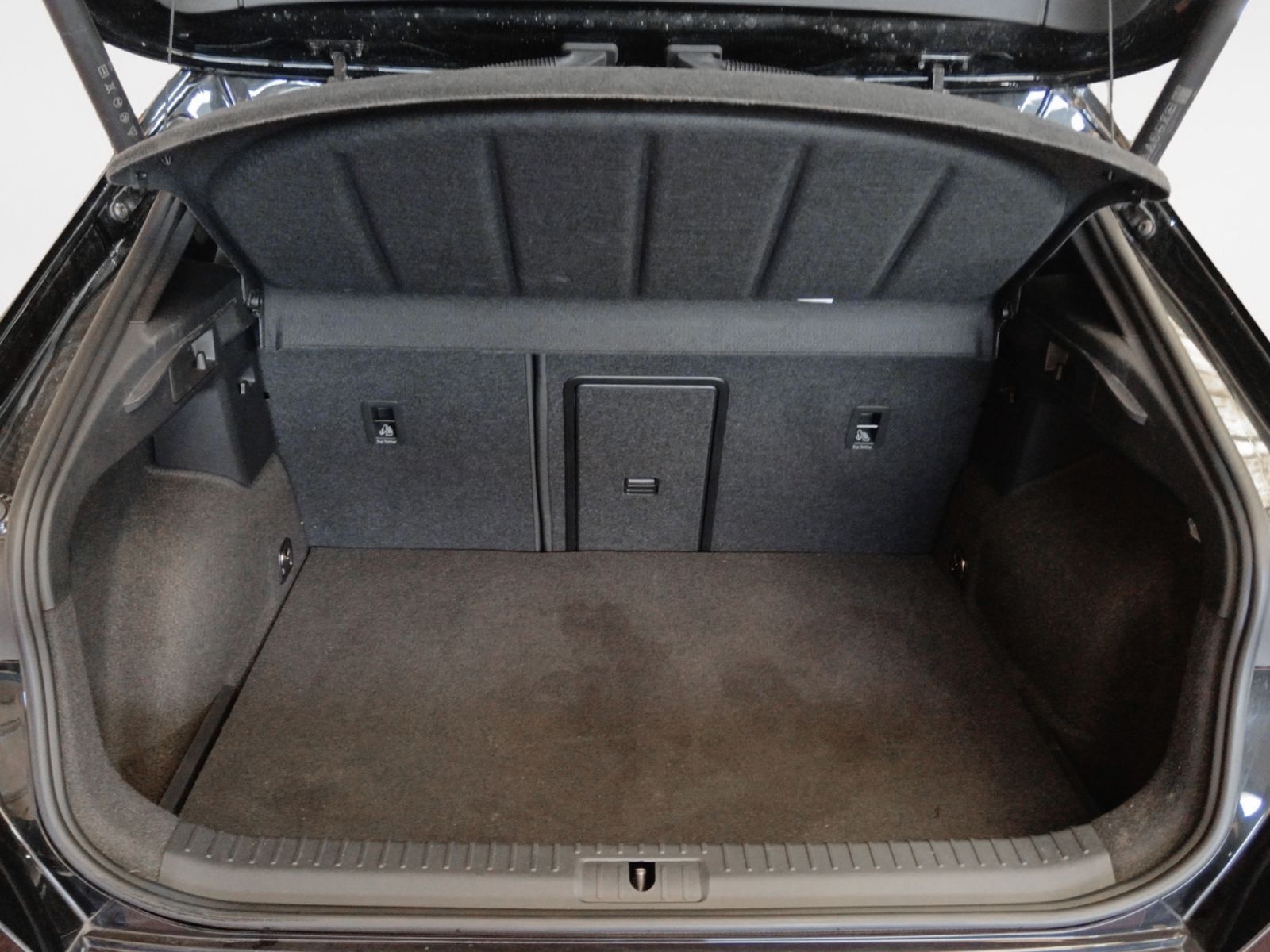 Cupra Formentor 1.5 TSI e-Hybrid DSG - foto 13