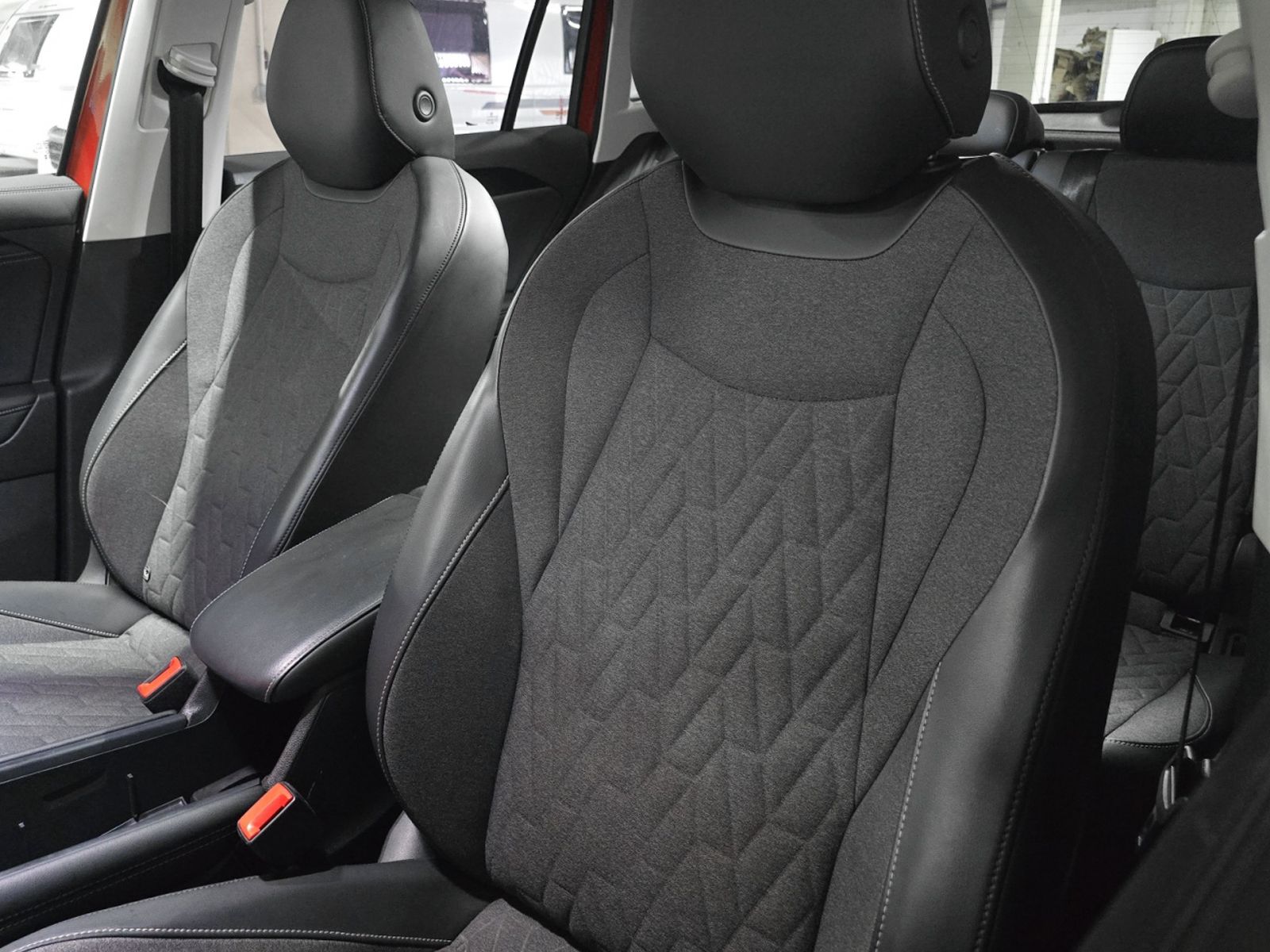 Volkswagen Tiguan Life 1.5 eTSI DSG - foto 23