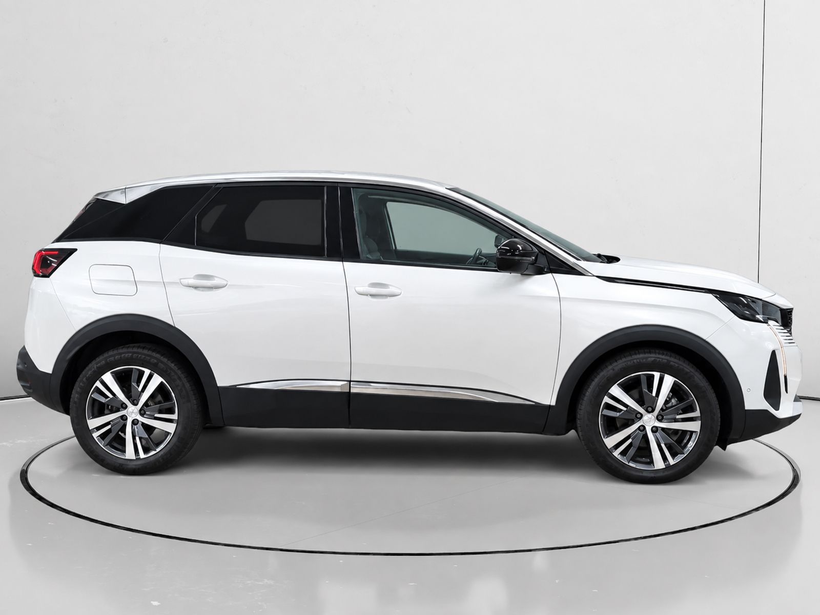 Peugeot 3008 BlueHDi 130 Allure Pack EAT8 - foto 2