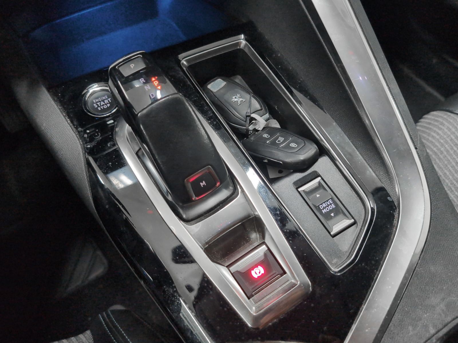 Peugeot 3008 BlueHDi 130 Allure Pack EAT8 - foto 15