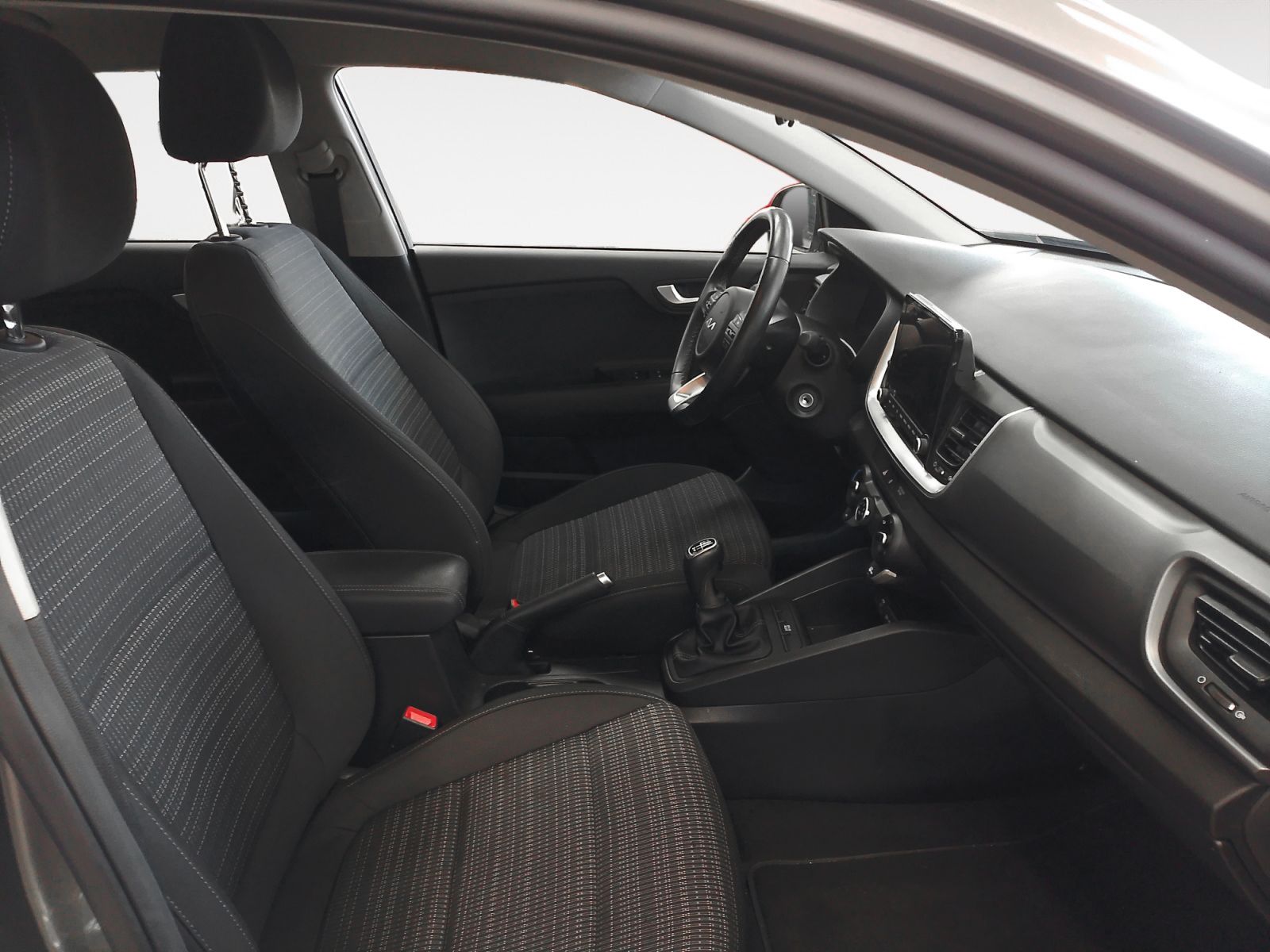Kia Stonic 1.0 T-GDi MHEV Business - foto 12