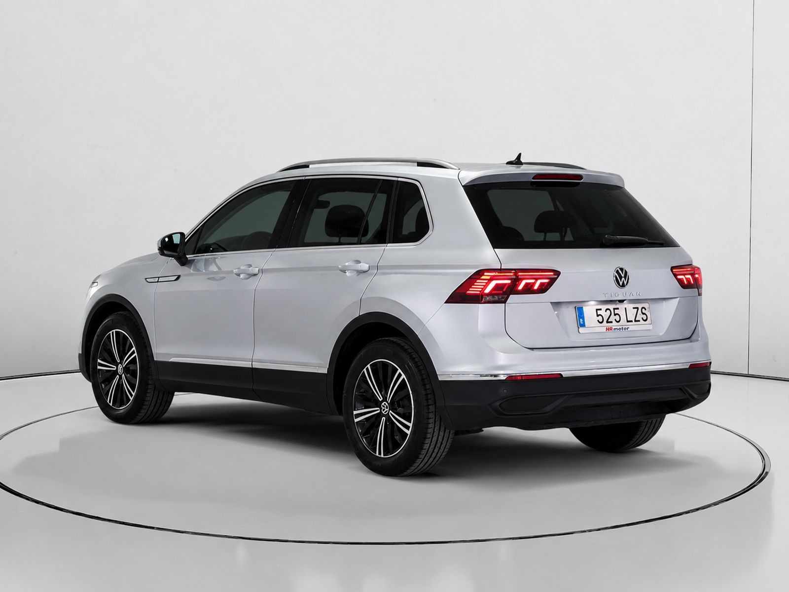 Volkswagen Tiguan Life 2.0 TDI DSG - foto 5