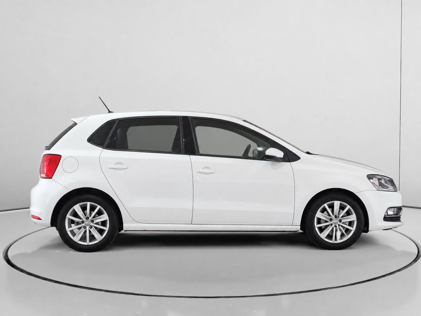 Volkswagen Polo Sport 1.2 TSI BMT - foto 2