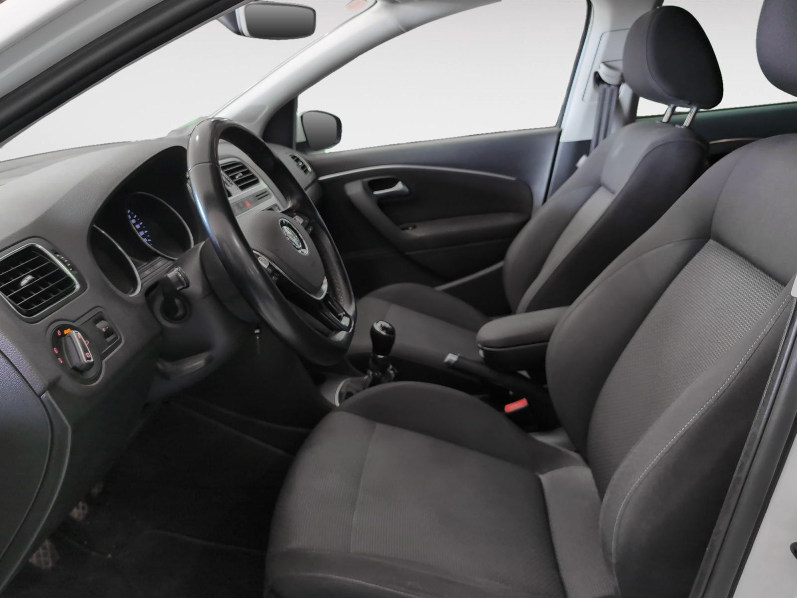 Volkswagen Polo Sport 1.2 TSI BMT - foto 11