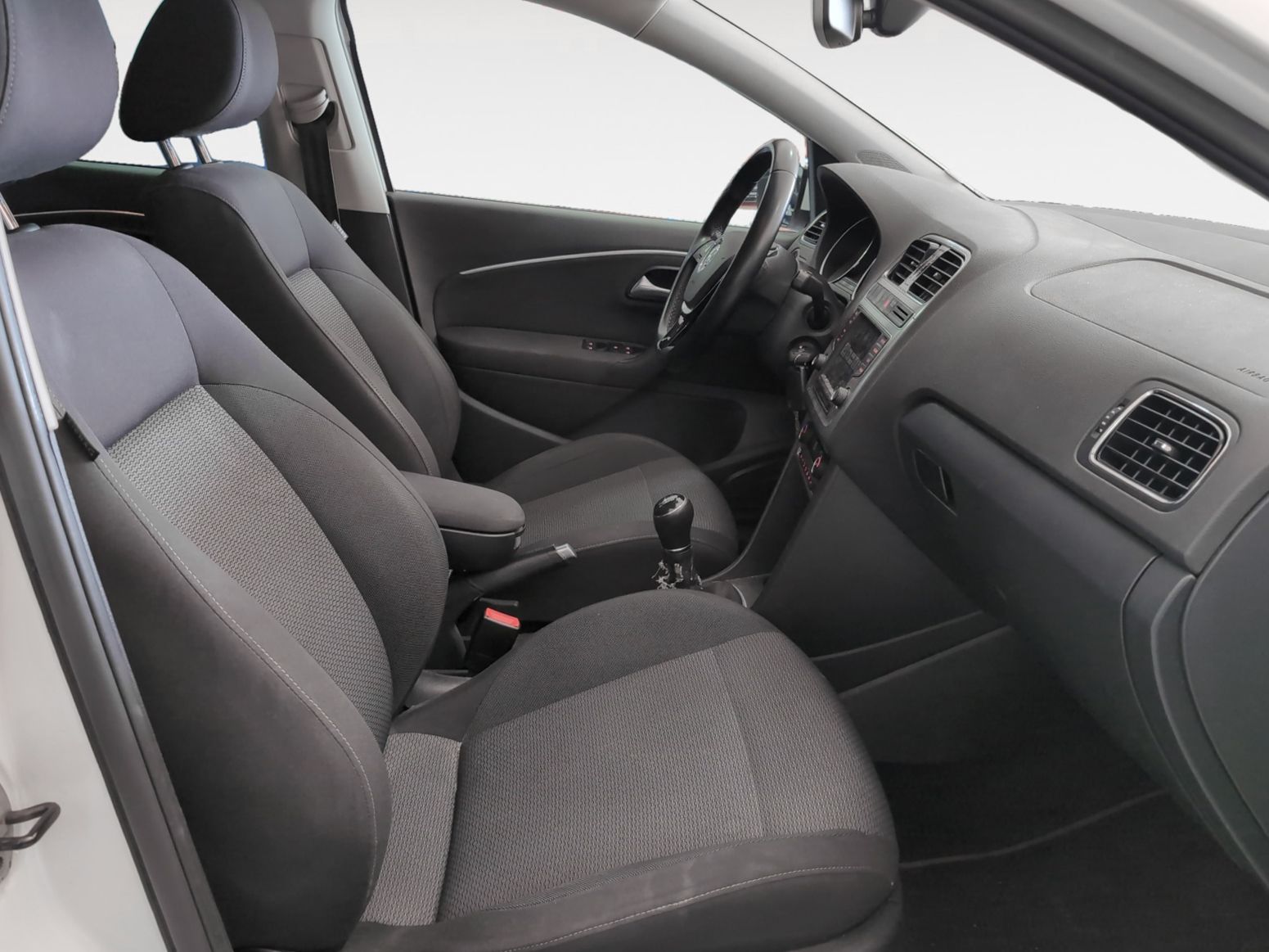 Volkswagen Polo Sport 1.2 TSI BMT - foto 13