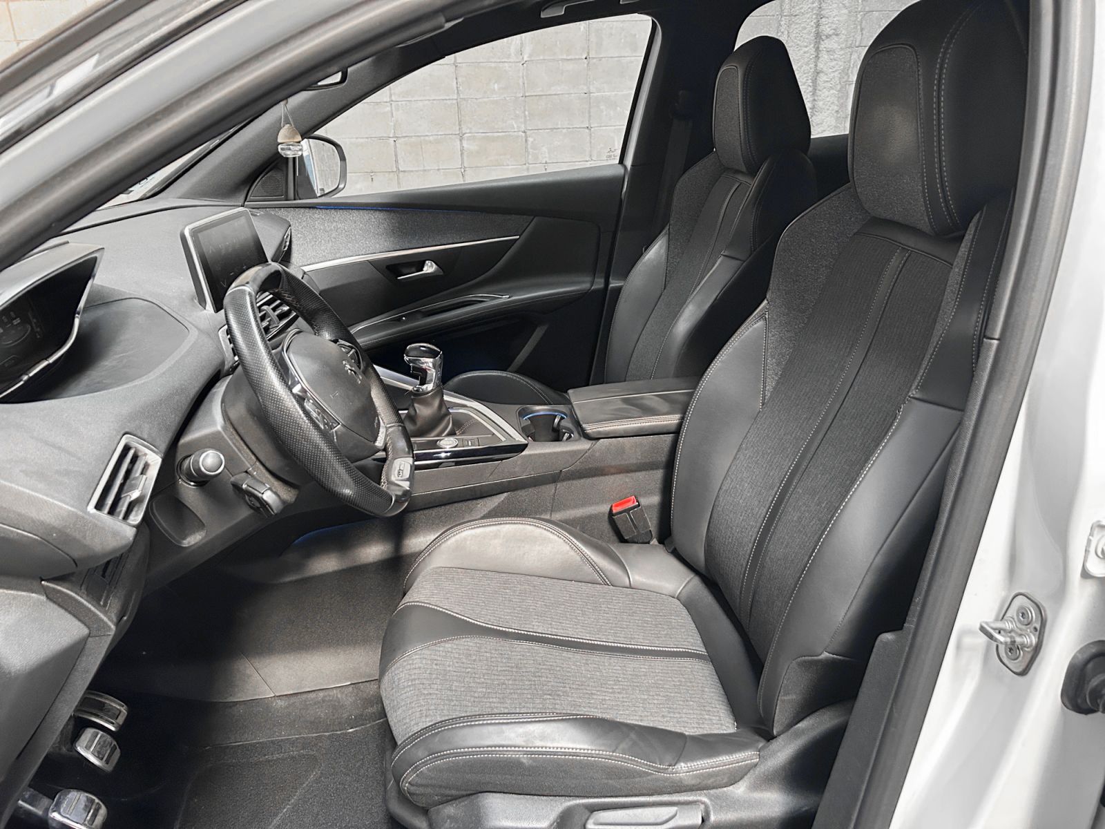 Peugeot 3008 BlueHDi 150 GT Line - foto 23