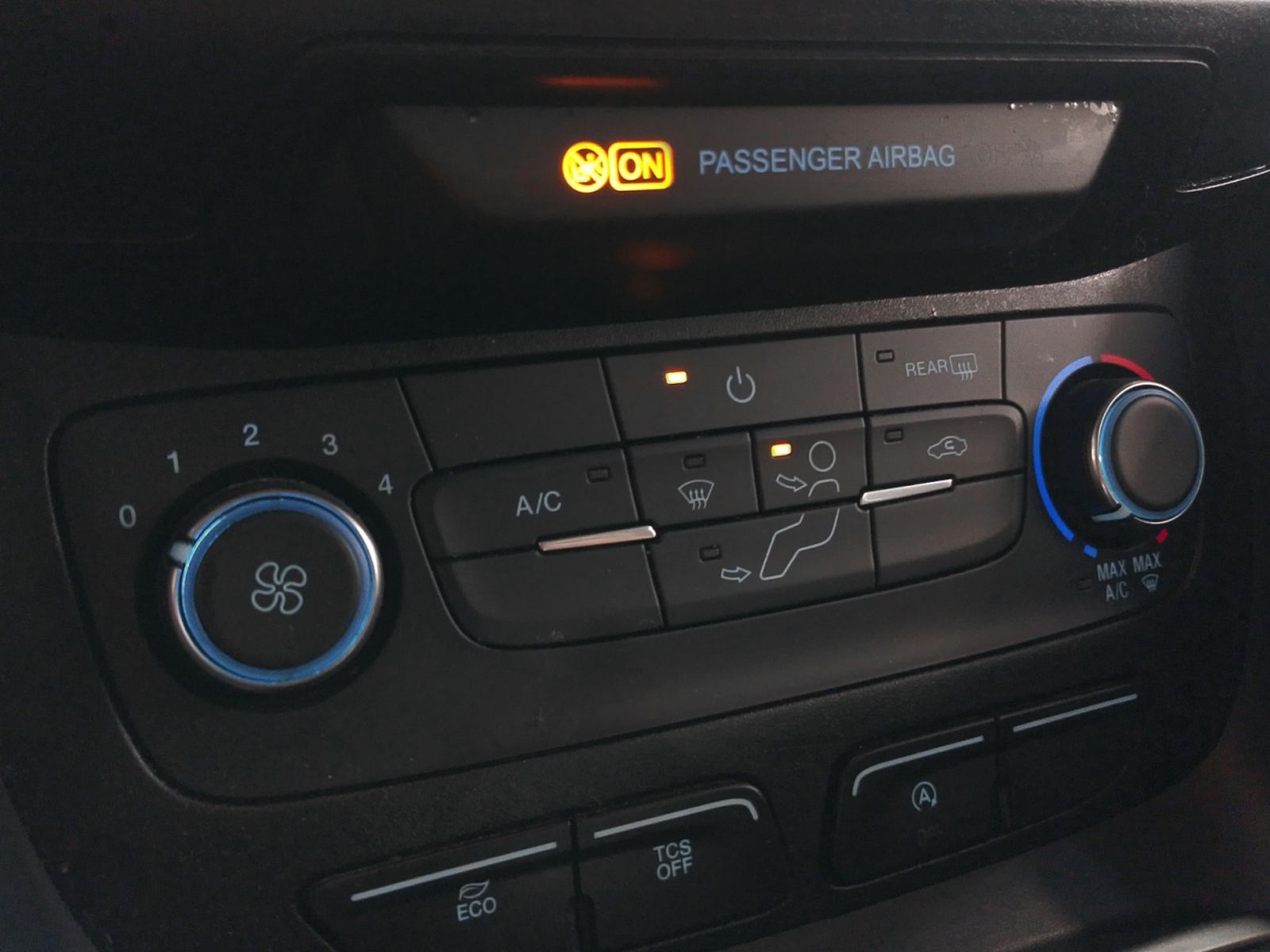Ford Tourneo Connect 1.5 TDCi Trend - foto 19