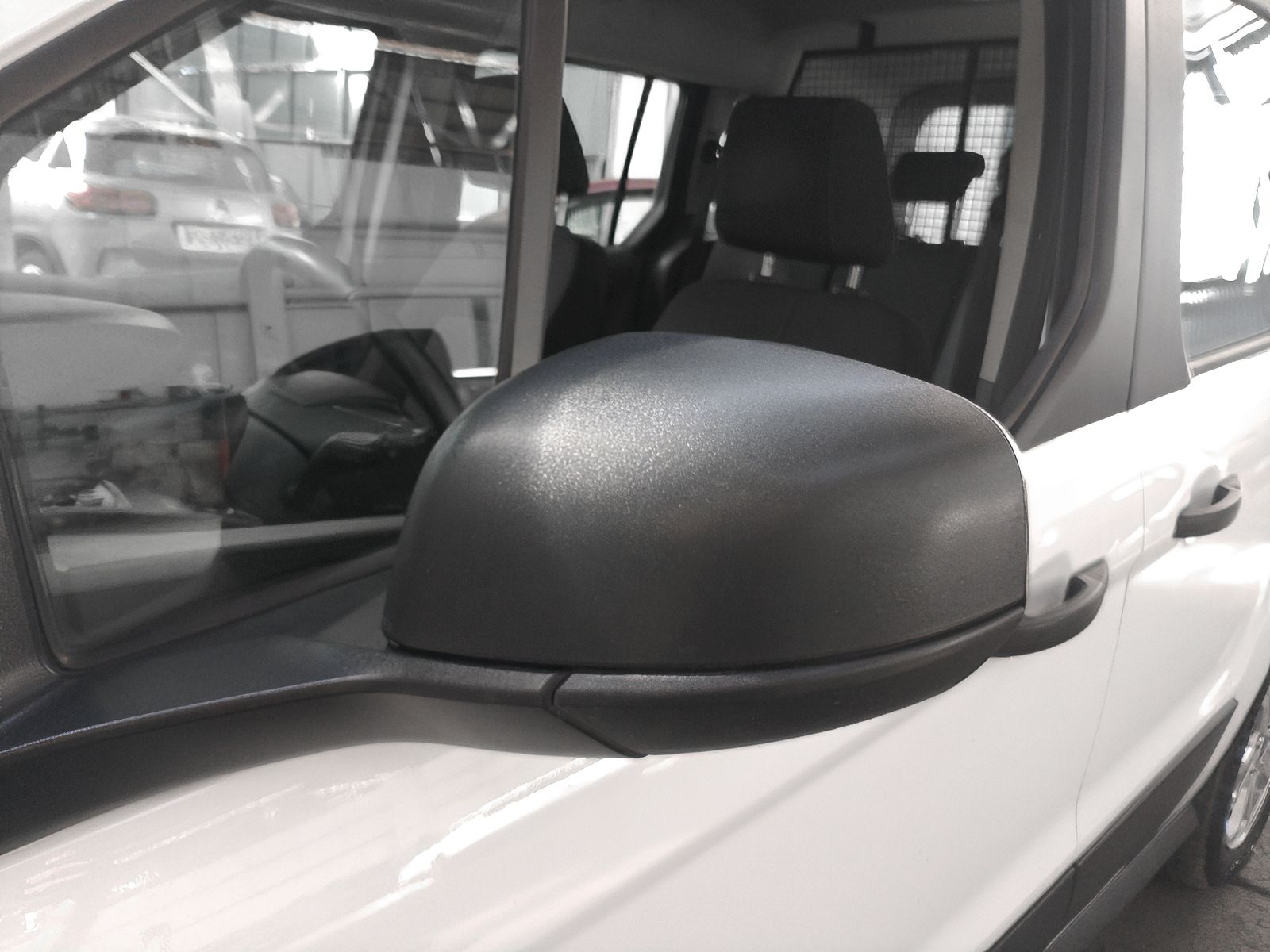Ford Tourneo Connect 1.5 TDCi Trend - foto 20