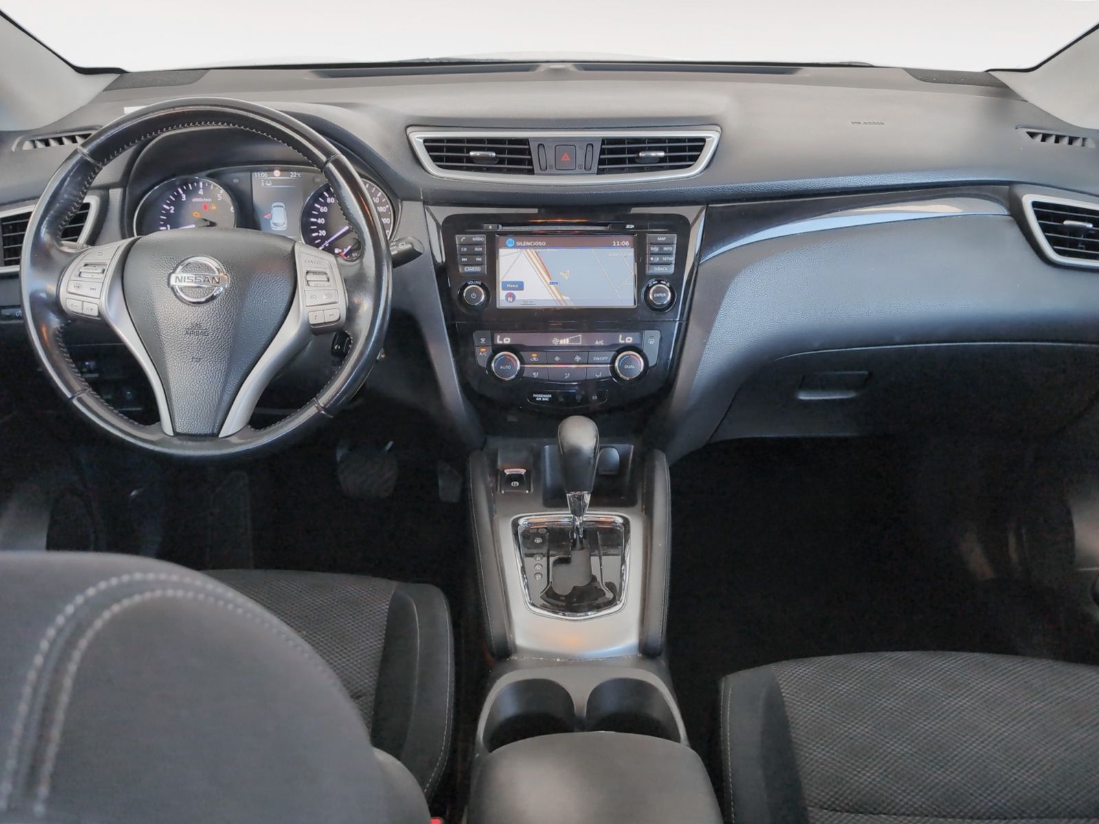 Nissan Qashqai DIG-T 115 Acenta 4x2 XTronic - foto 9