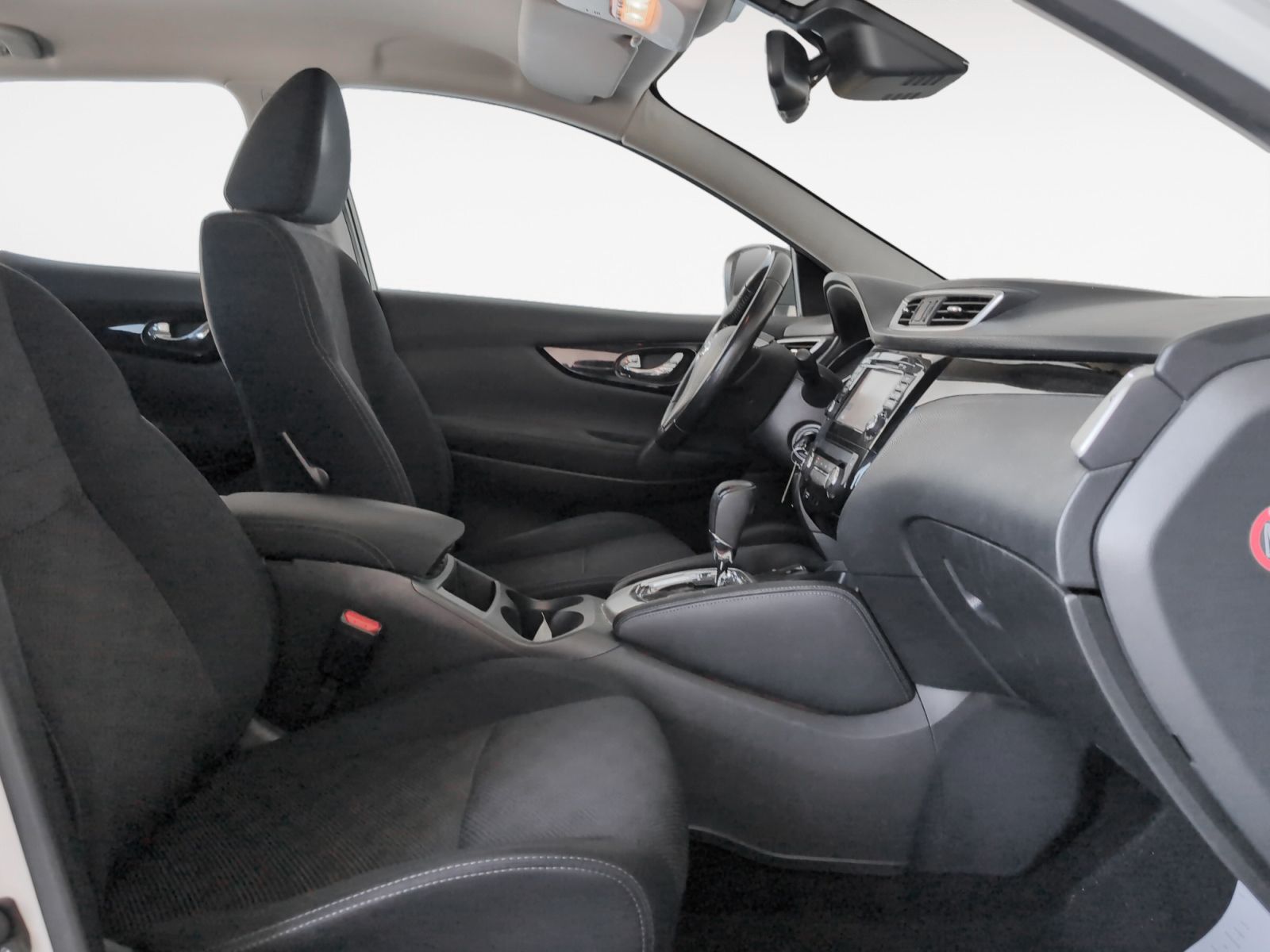 Nissan Qashqai DIG-T 115 Acenta 4x2 XTronic - foto 13