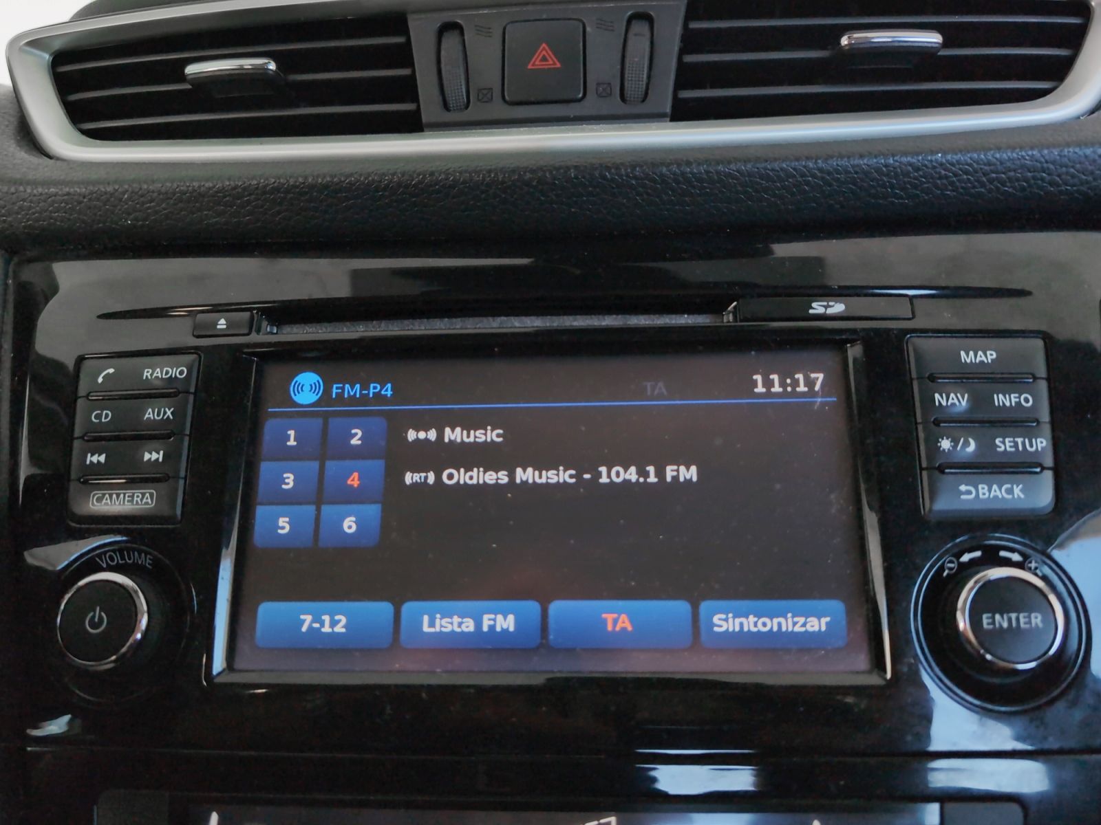 Nissan Qashqai DIG-T 115 Acenta 4x2 XTronic - foto 19