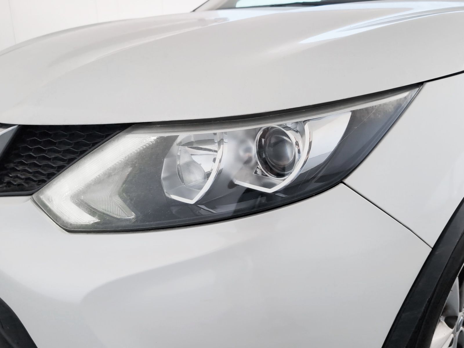 Nissan Qashqai DIG-T 115 Acenta 4x2 XTronic - foto 25