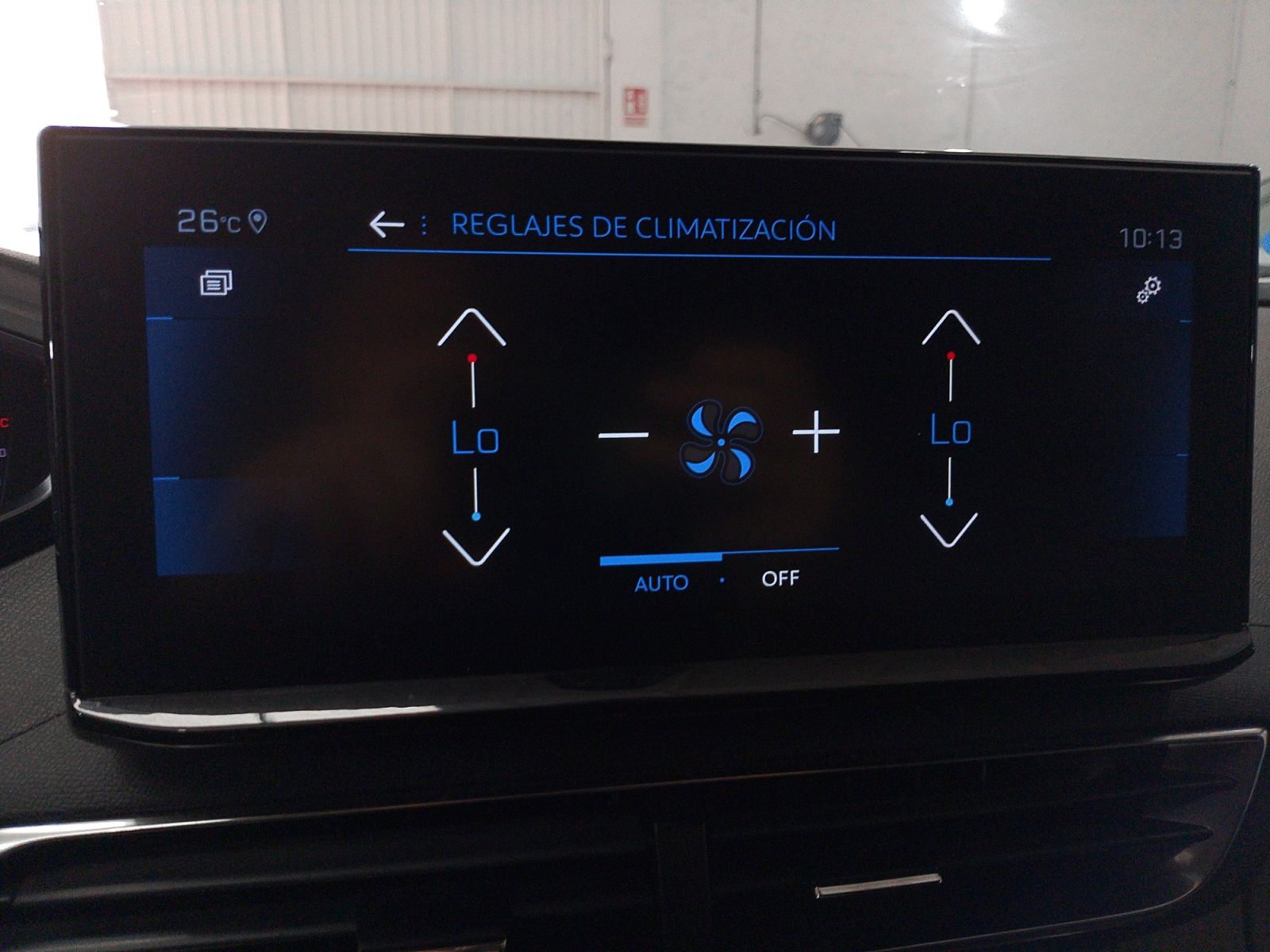 Peugeot 5008 Hybrid 1.2 Allure Pack eDCS6 - foto 21