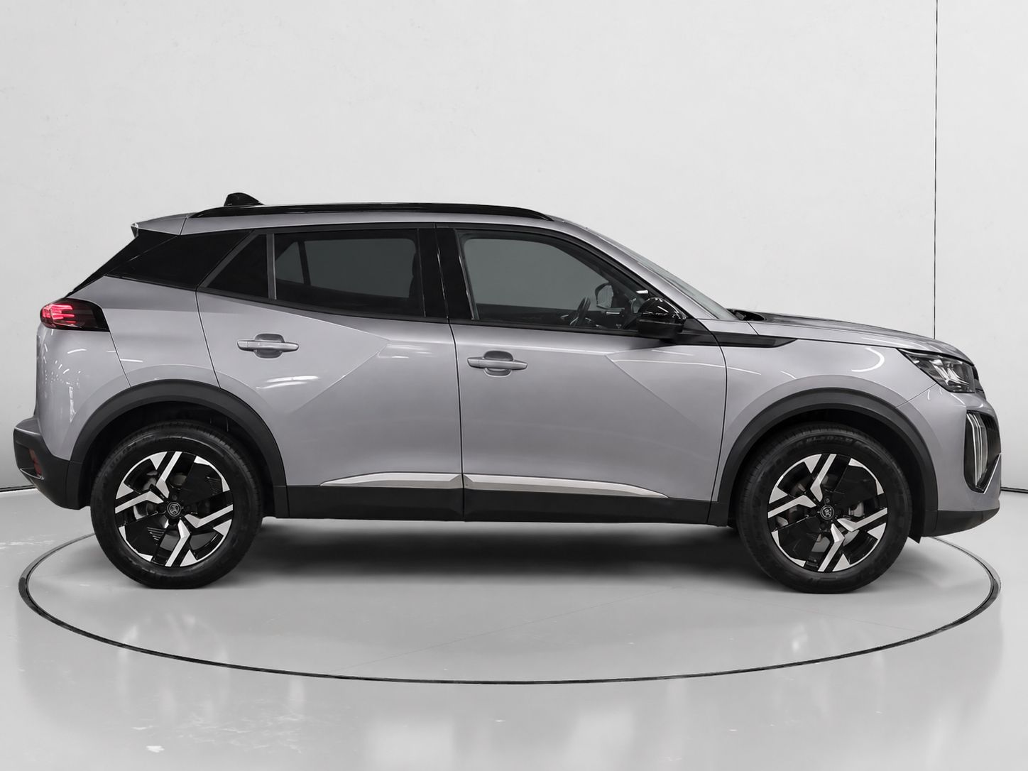 Peugeot 2008 PureTech 100 Allure - foto 2