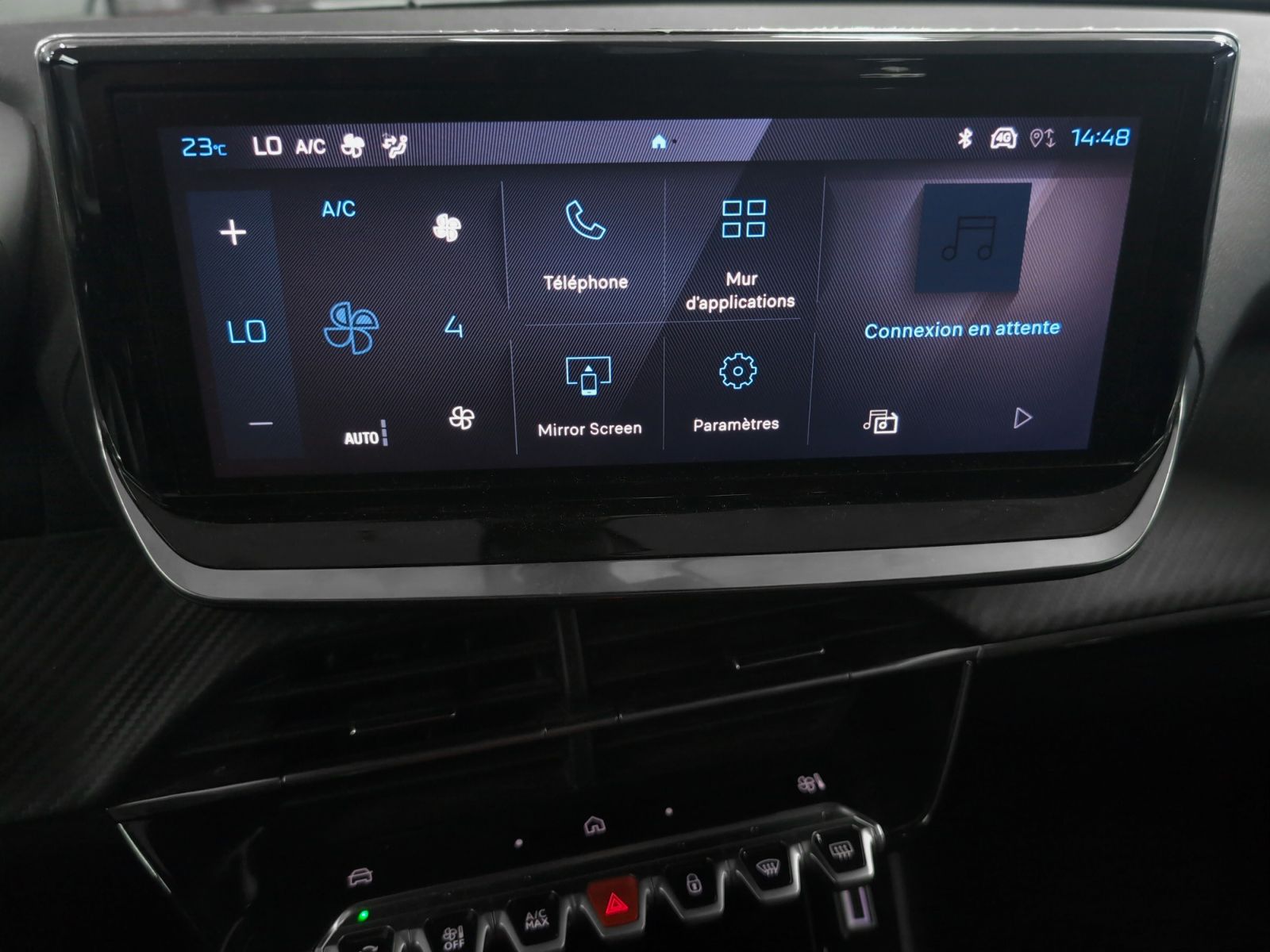 Peugeot 2008 PureTech 100 Allure - foto 17