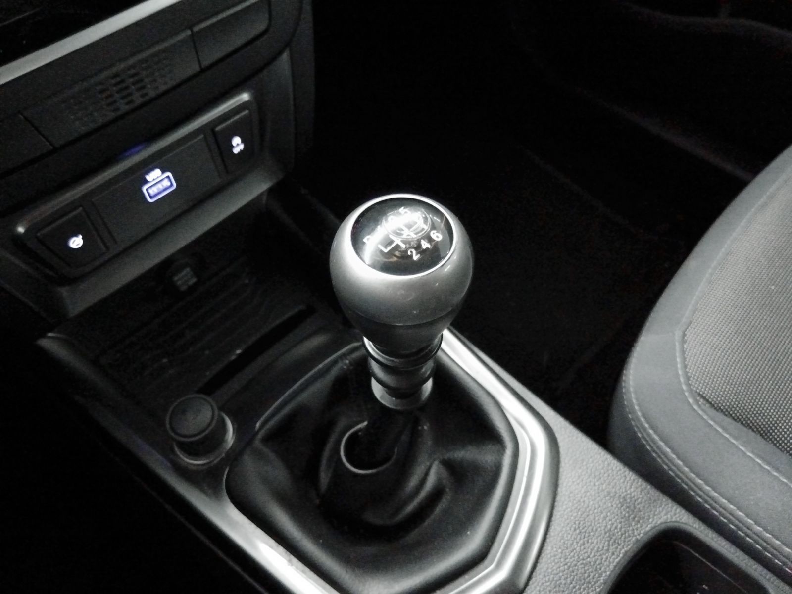 SsangYong Tivoli G15T LP Urban Plus - foto 14