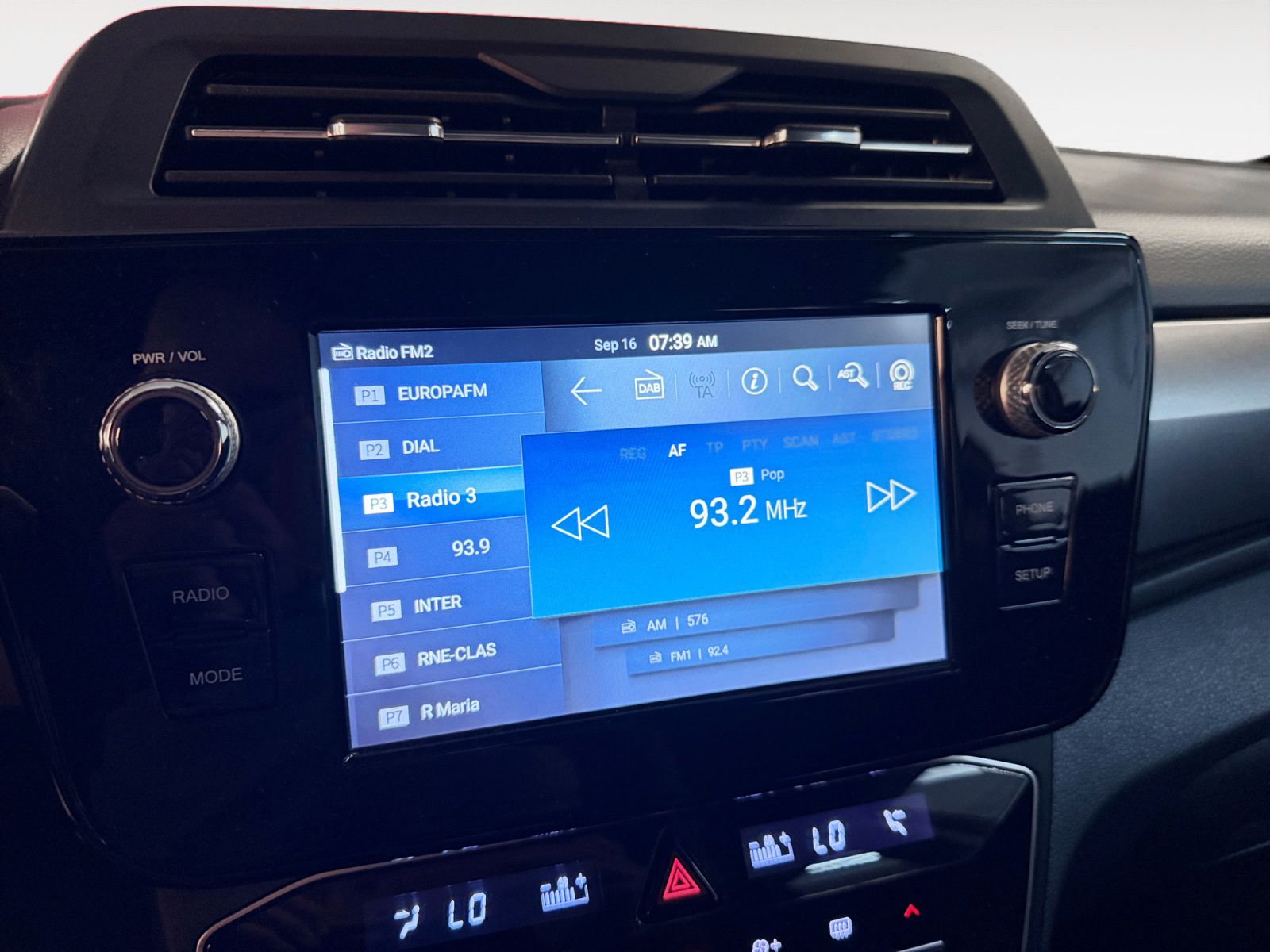 SsangYong Tivoli G15T LP Urban Plus - foto 17