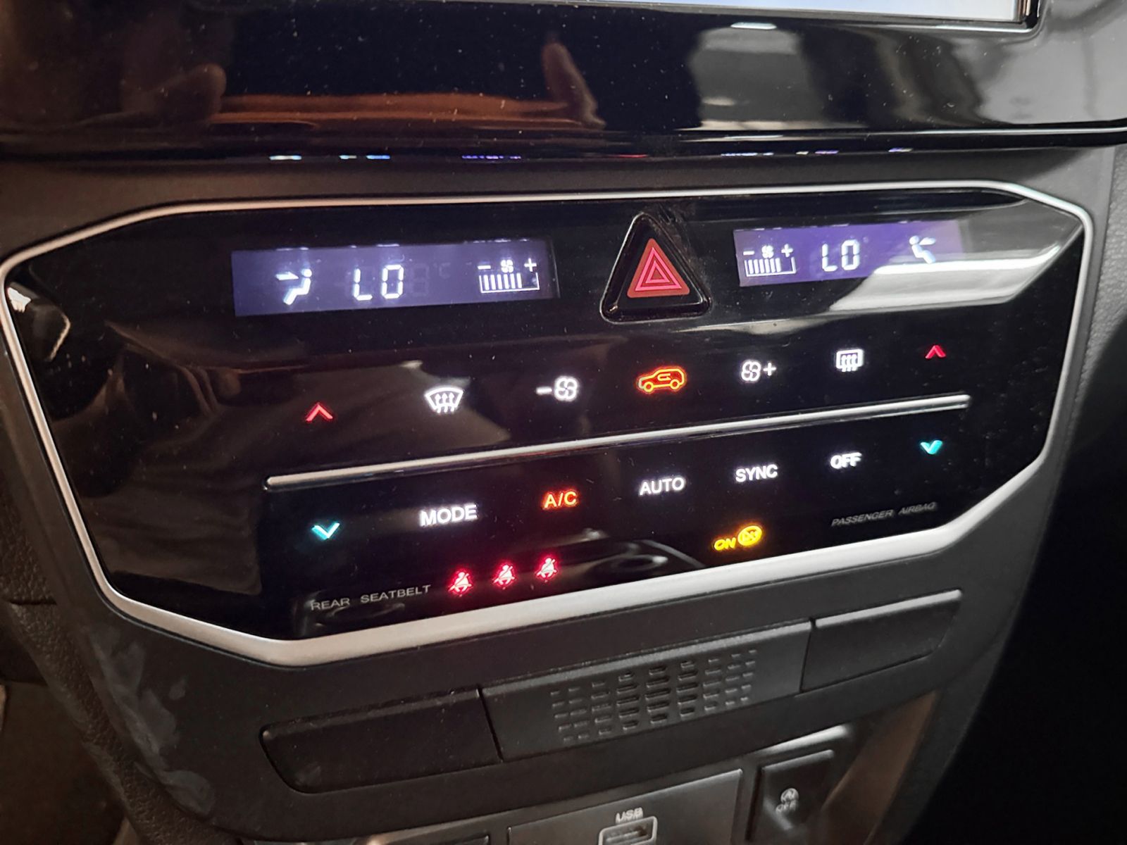SsangYong Tivoli G15T LP Urban Plus - foto 20