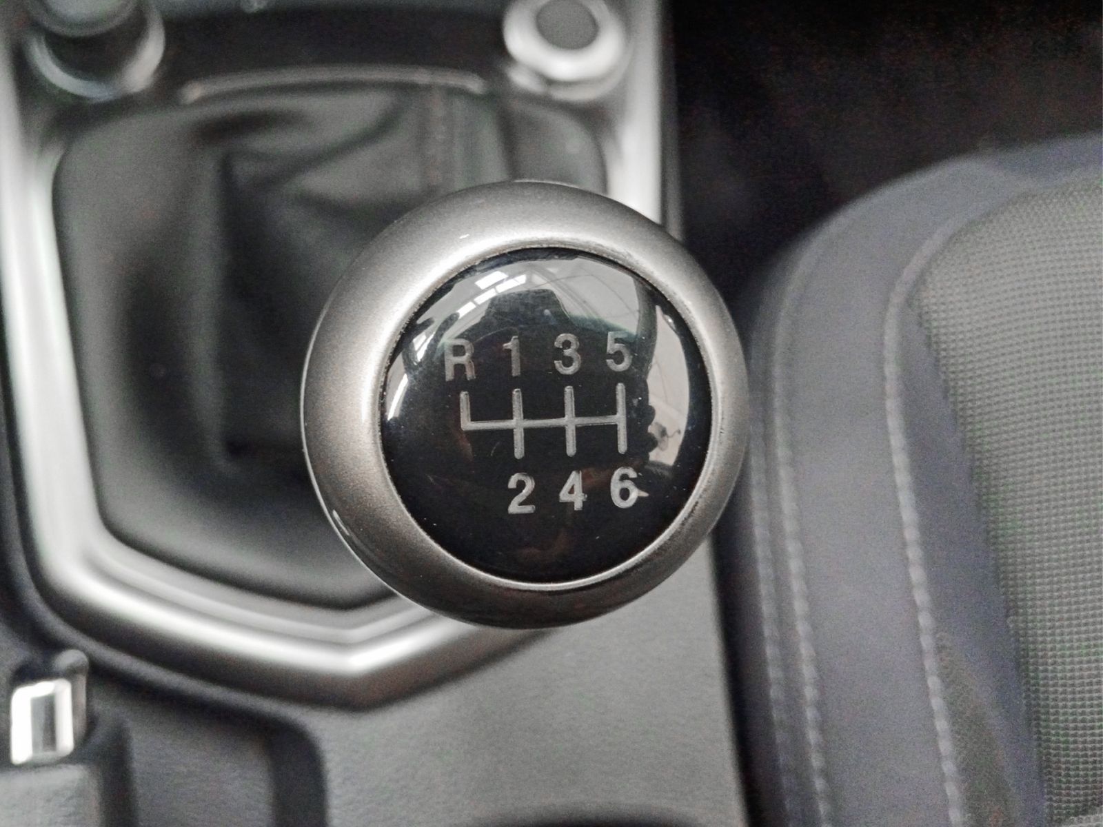 SsangYong Tivoli G15T LP Urban Plus - foto 14