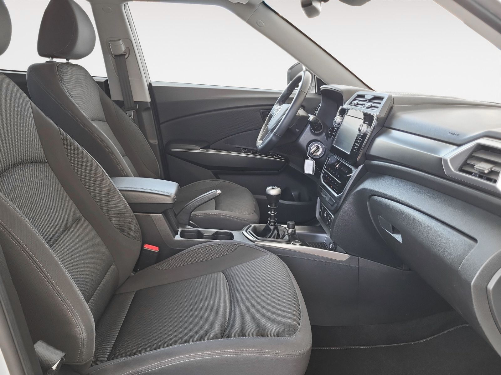 SsangYong Tivoli G15T LP Urban Plus - foto 12