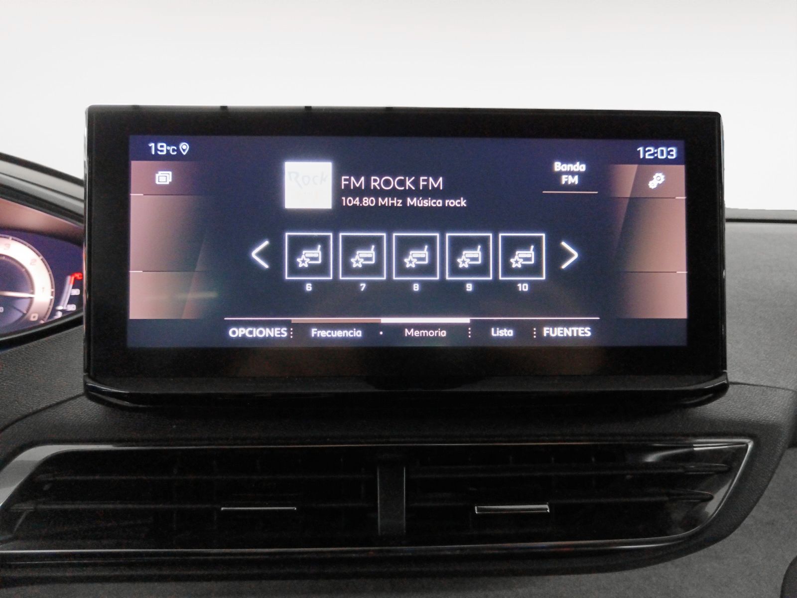 Peugeot 5008 BlueHDi 130 GT EAT8 - foto 18