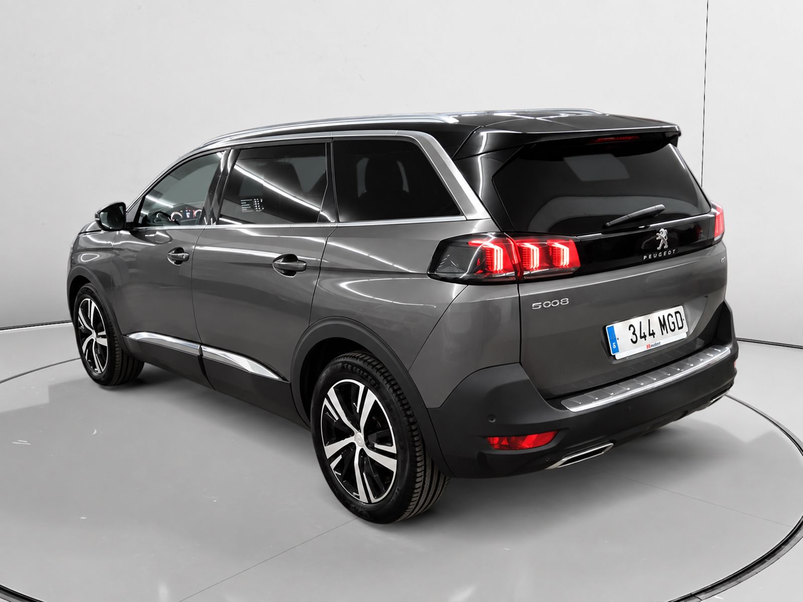 Peugeot 5008 BlueHDi 130 GT EAT8 - foto 5