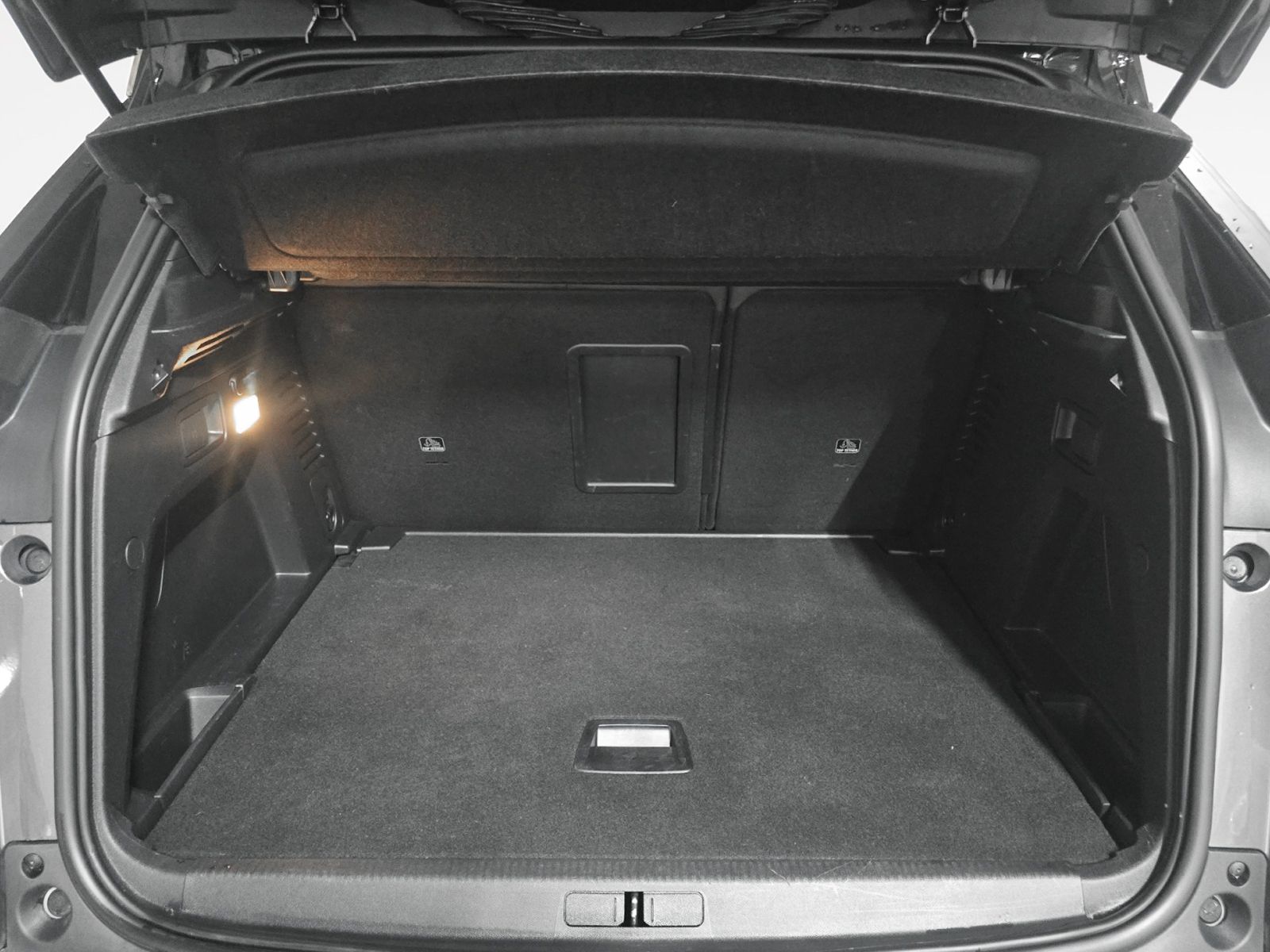 Peugeot 3008 BlueHDi 130 GT EAT8 - foto 14