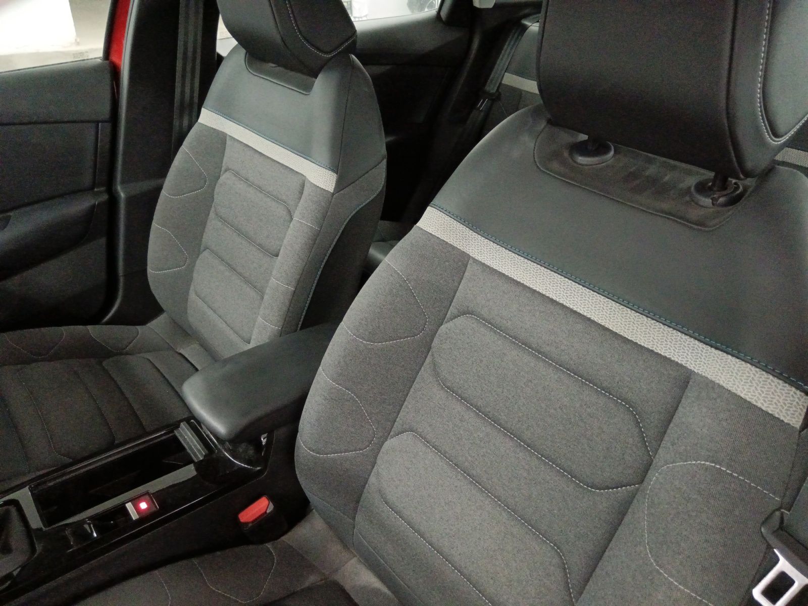Citroën C4 PureTech 130 Plus - foto 22