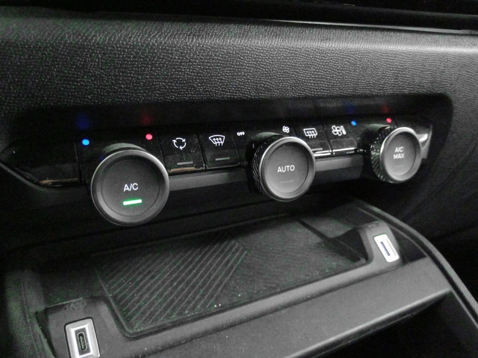 Citroën C4 PureTech 130 Plus - foto 21