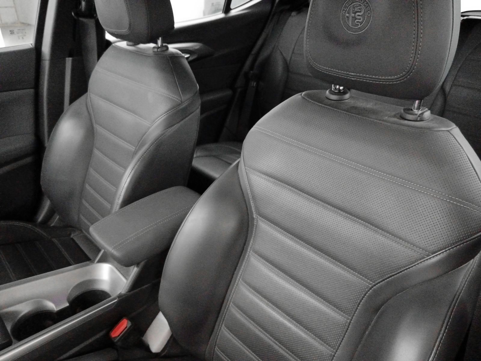 Alfa Romeo Tonale 1.6 DS Sprint FWD - foto 22