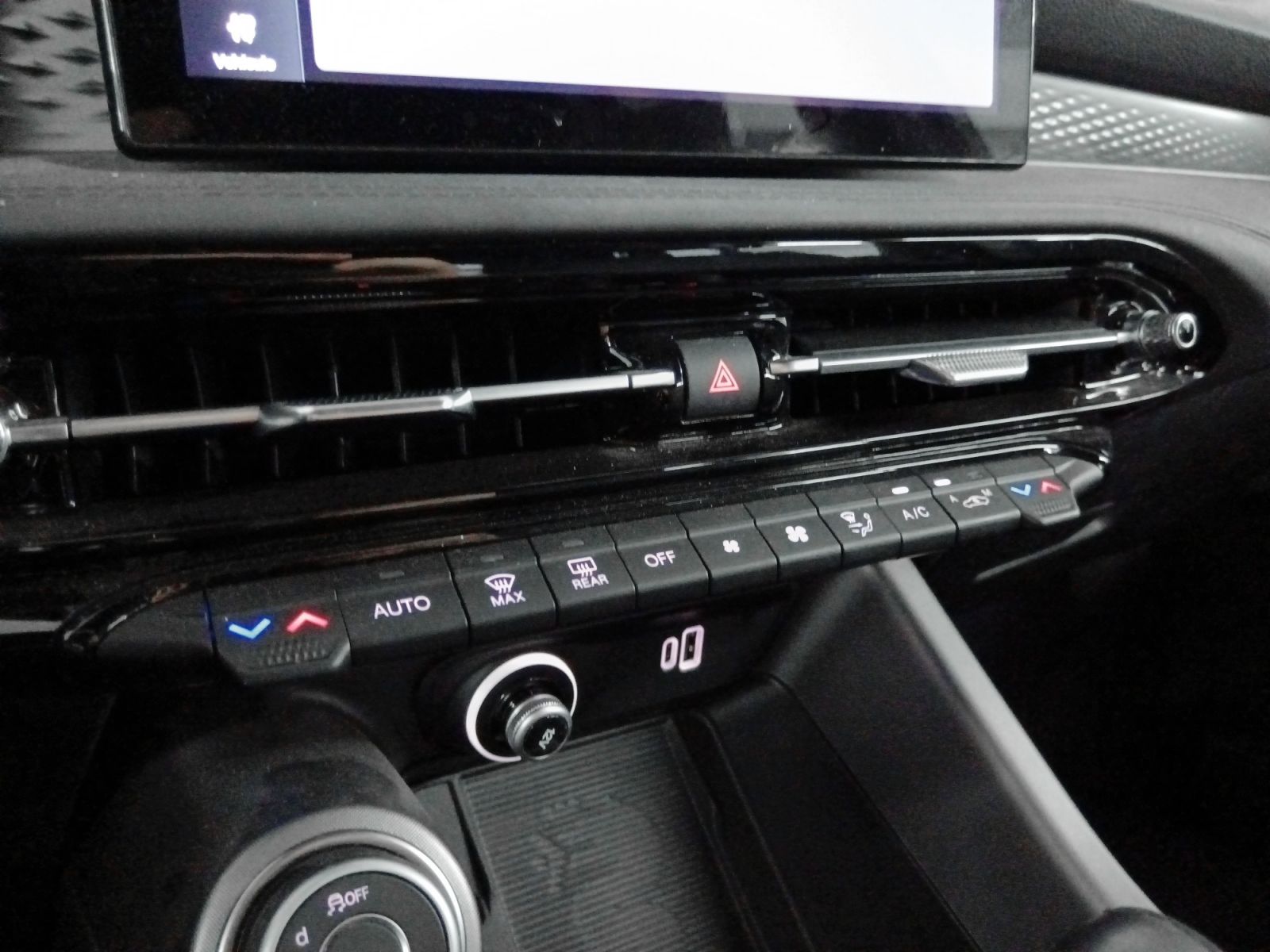Alfa Romeo Tonale 1.6 DS Sprint FWD - foto 21
