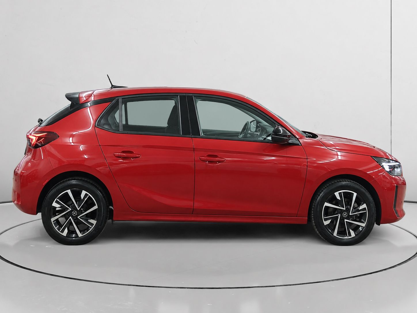 Opel Corsa 1.2T XHL GS - foto 2