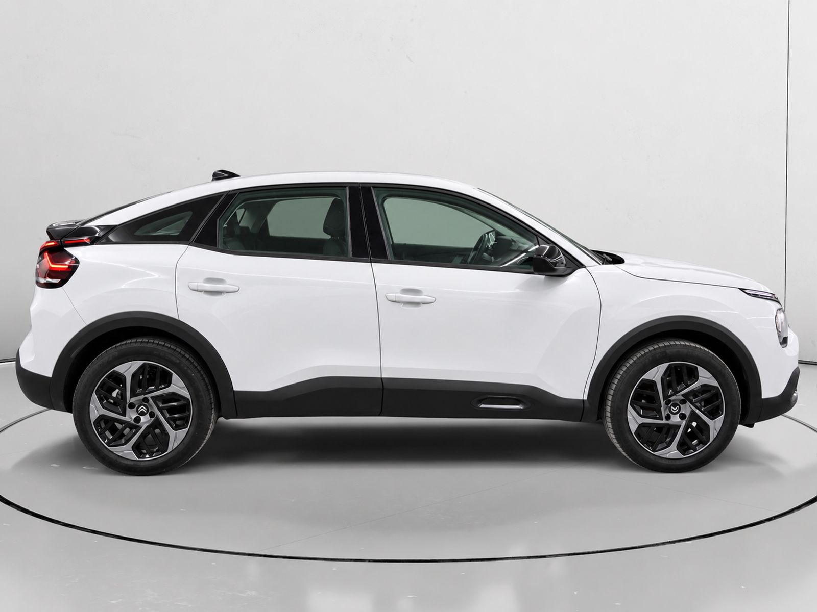 Citroën C4 PureTech 130 Plus - foto 2
