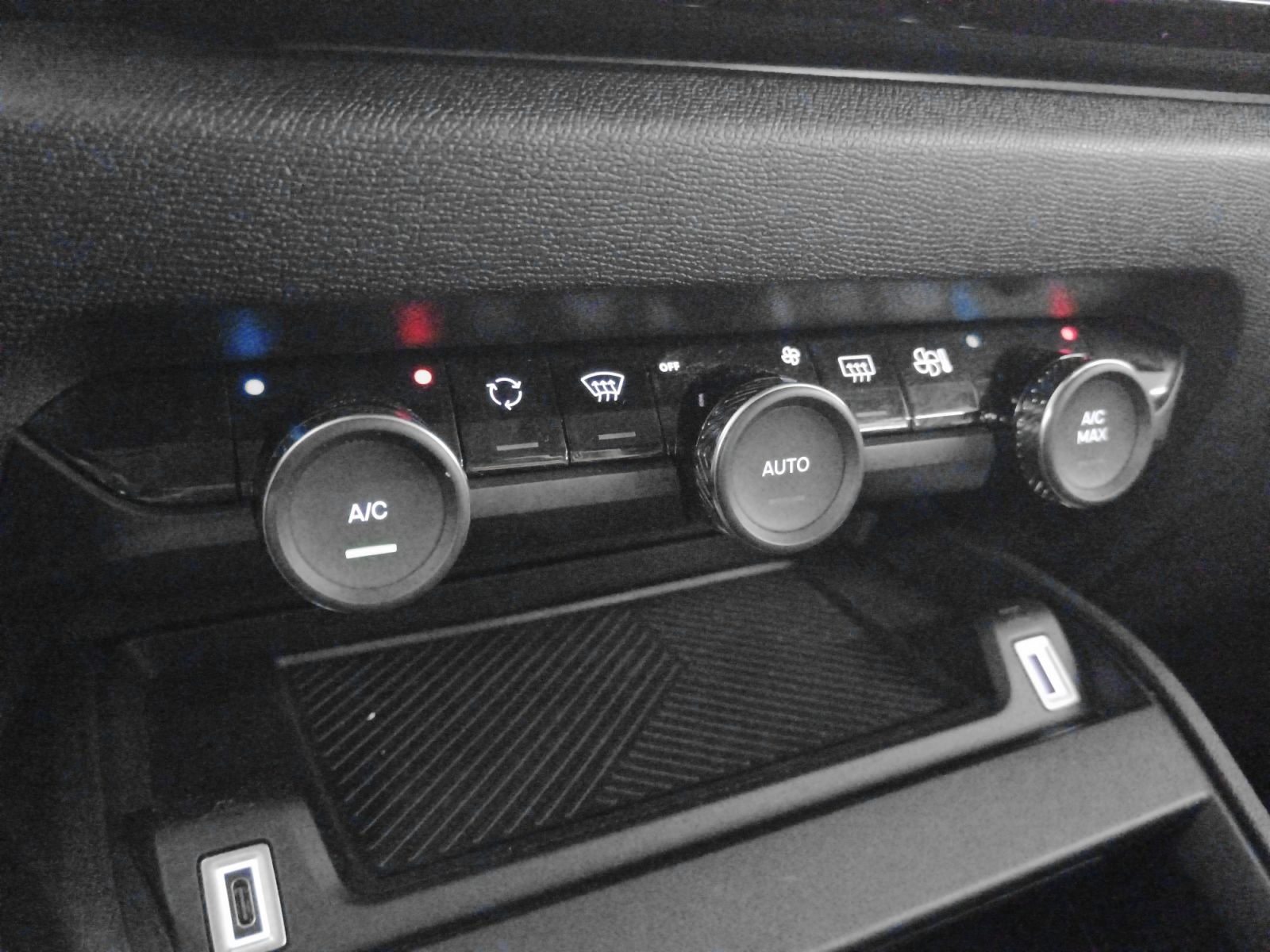 Citroën C4 PureTech 130 Plus - foto 21