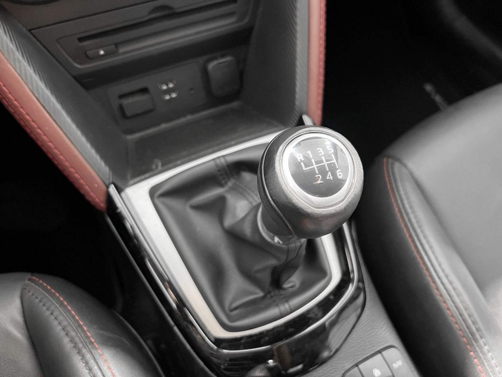 Mazda CX-3 1.5 DE Skyactiv Luxury 2WD - foto 15