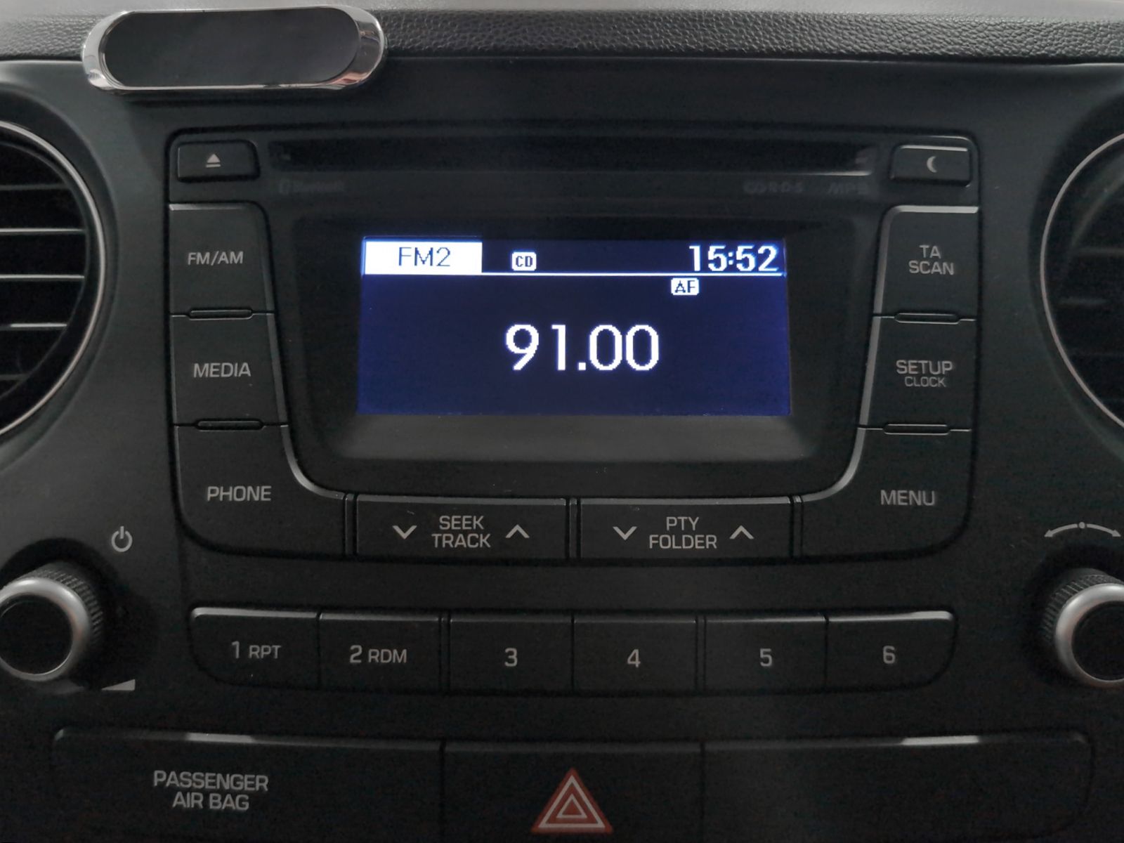 Hyundai i10 1.0 Tecno Orange - foto 18