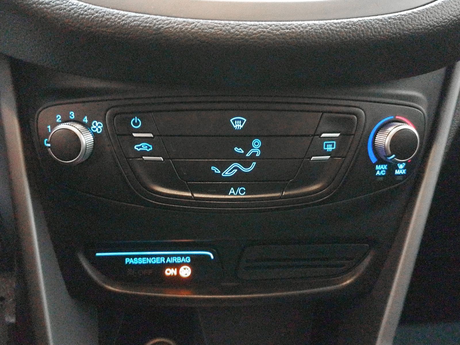 Ford B-Max 1.0 EcoBoost Trend - foto 20