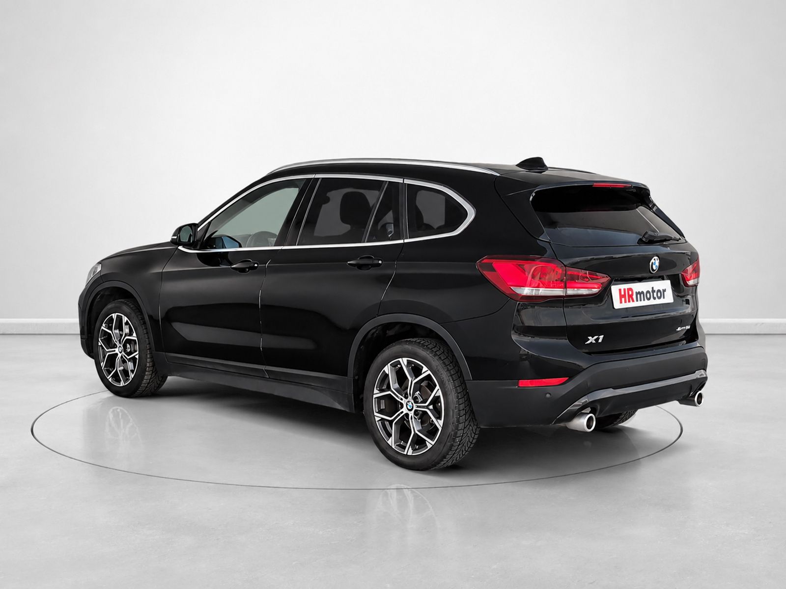 BMW X1 sDrive18d - foto 5