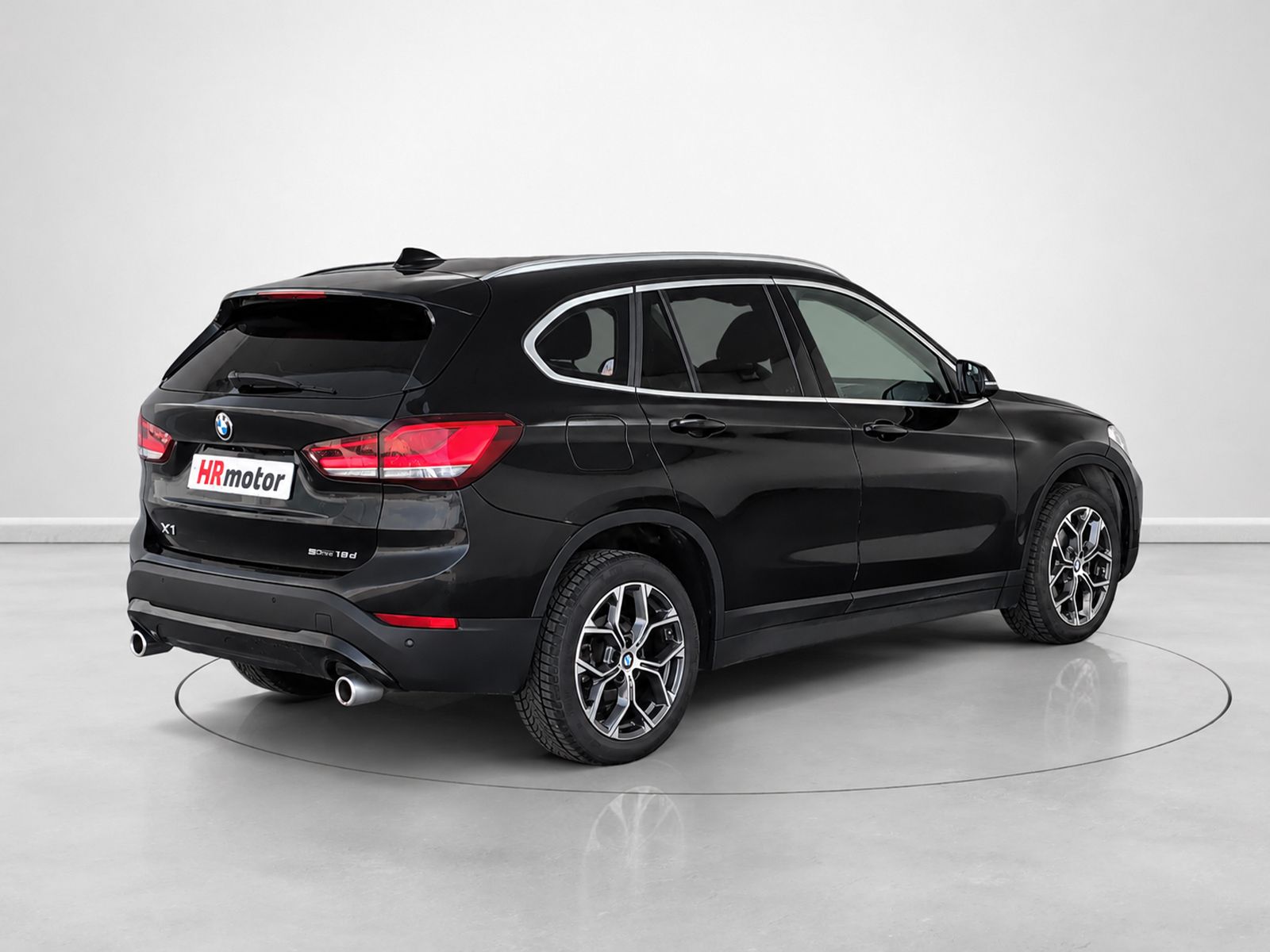 BMW X1 sDrive18d - foto 3