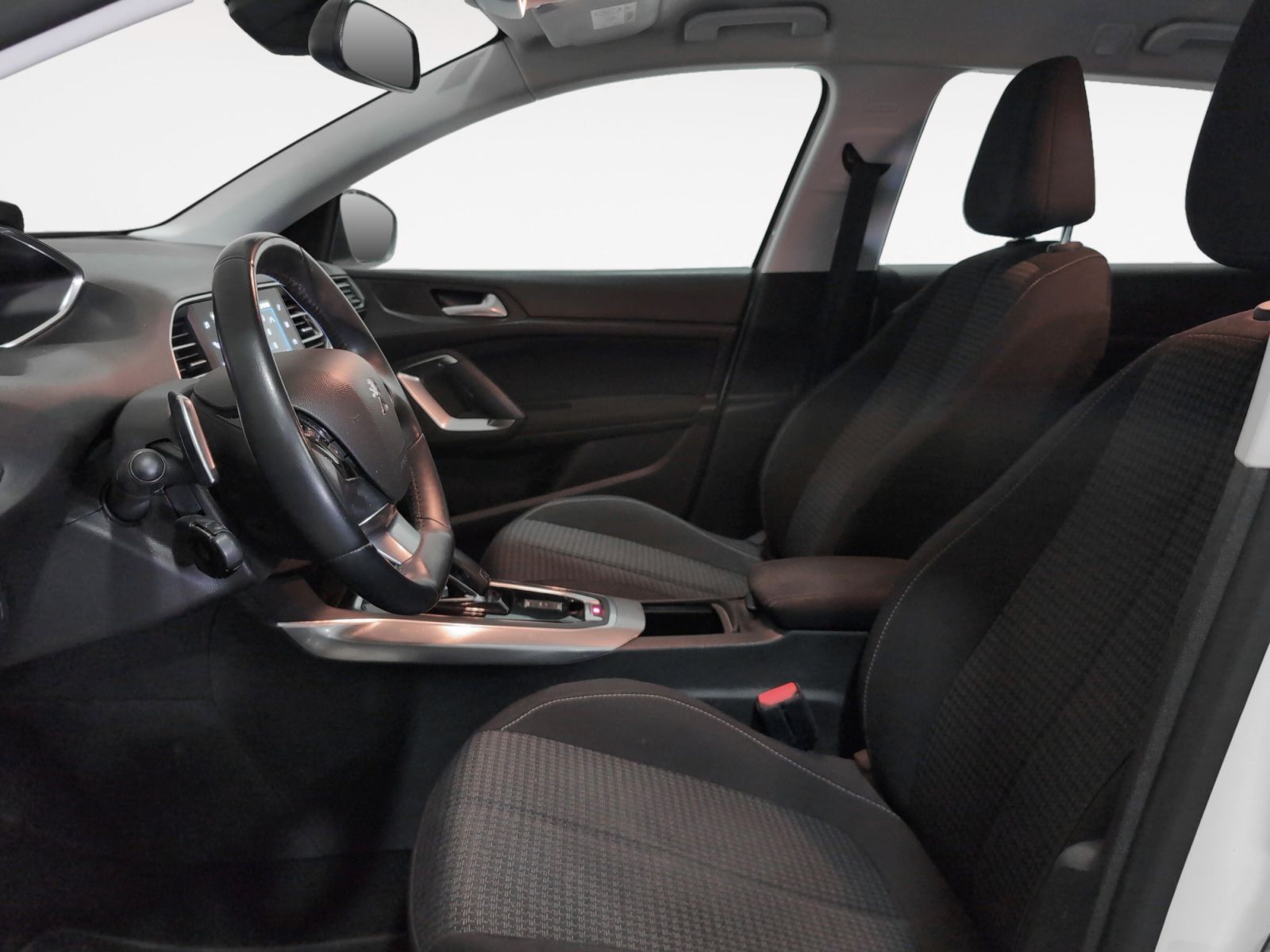 Peugeot 308 BlueHDi 130 Active Pack EAT8 - foto 11